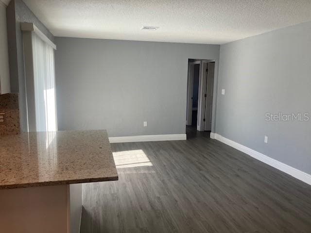 Single Family Residence at 5241 MAGNOLIA TER, FRUITLAND PARK, photo 7 of 17