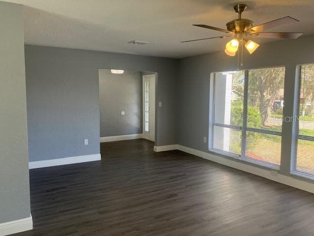 Single Family Residence at 5241 MAGNOLIA TER, FRUITLAND PARK, photo 9 of 17