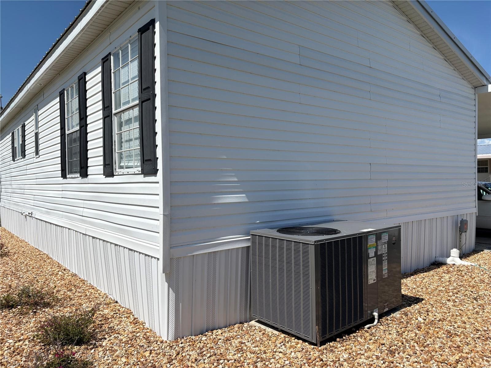 Manufactured Home at 29192 CRAWFORD AVE, PUNTA GORDA, photo 43 of 57