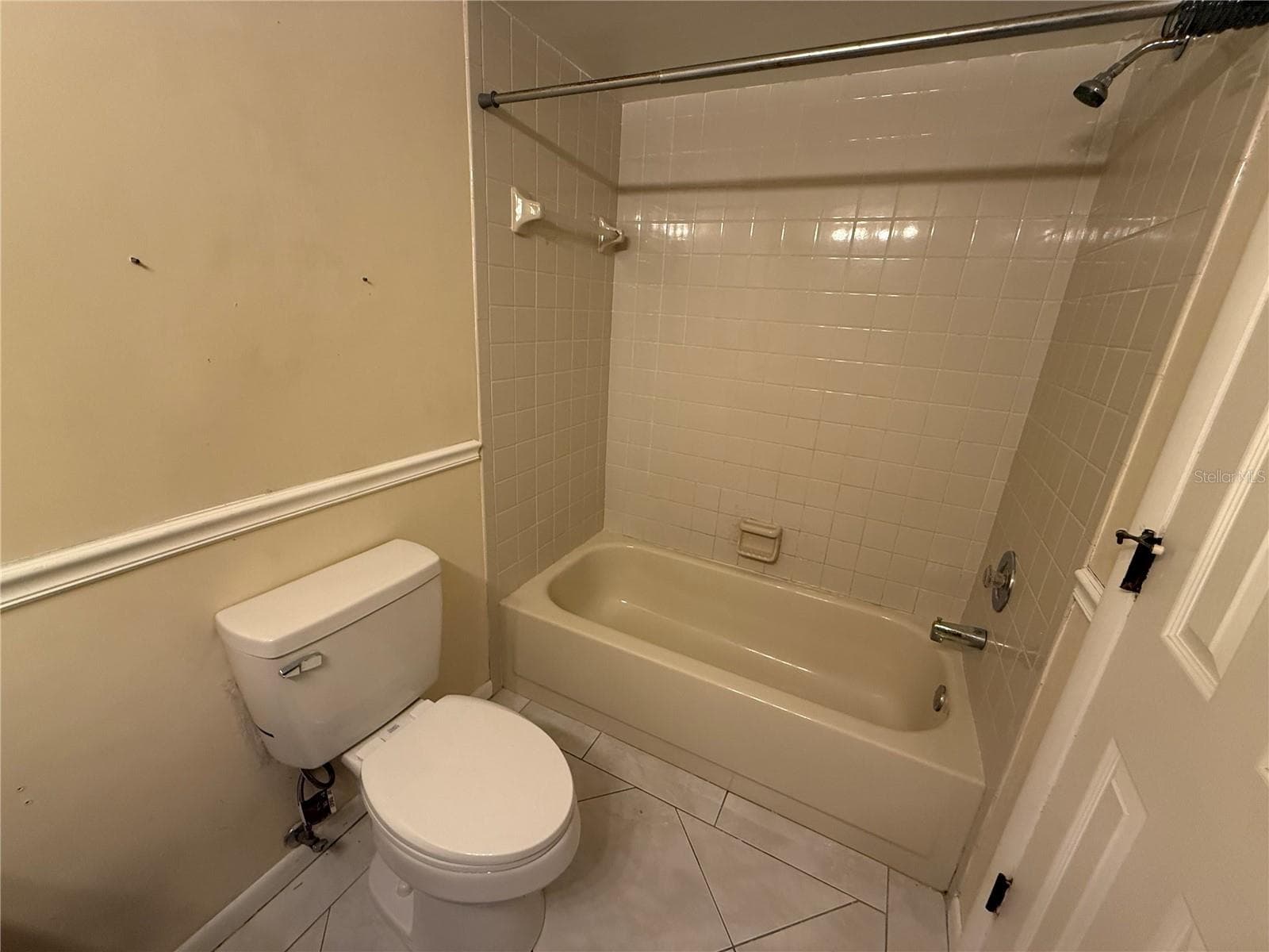 Guest bathroom - 5130 70TH PL N, PINELLAS PARK