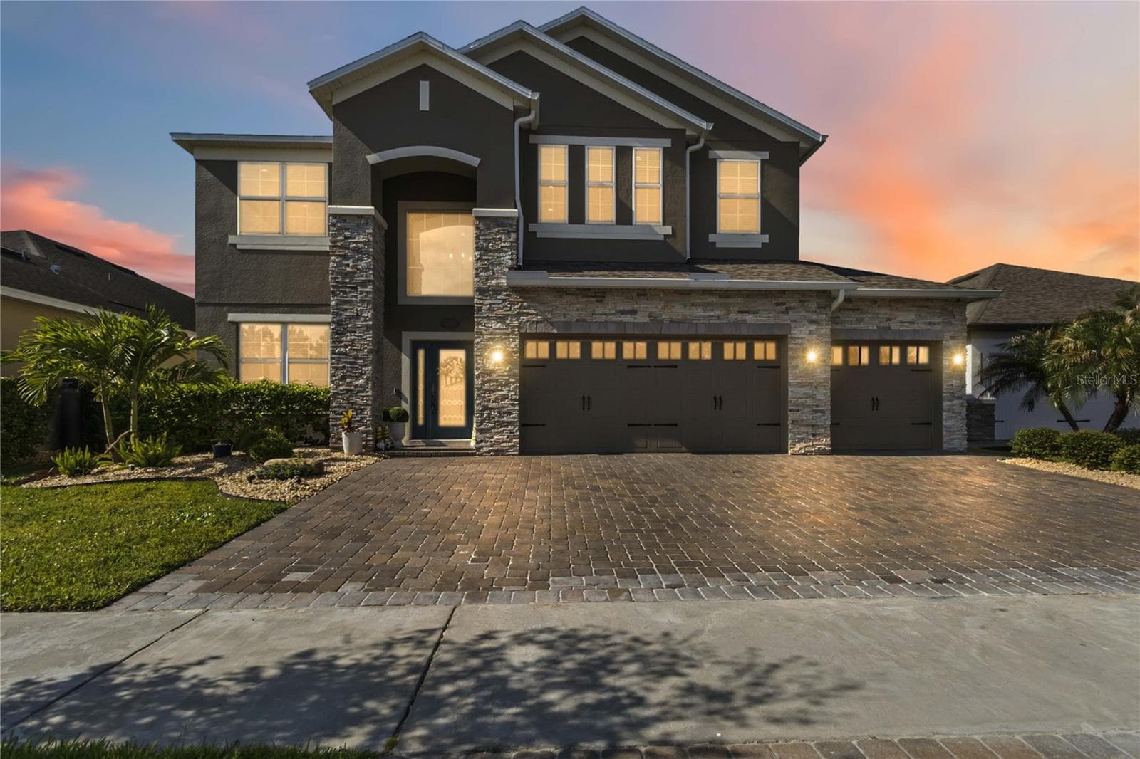 3438 PUXTON DR