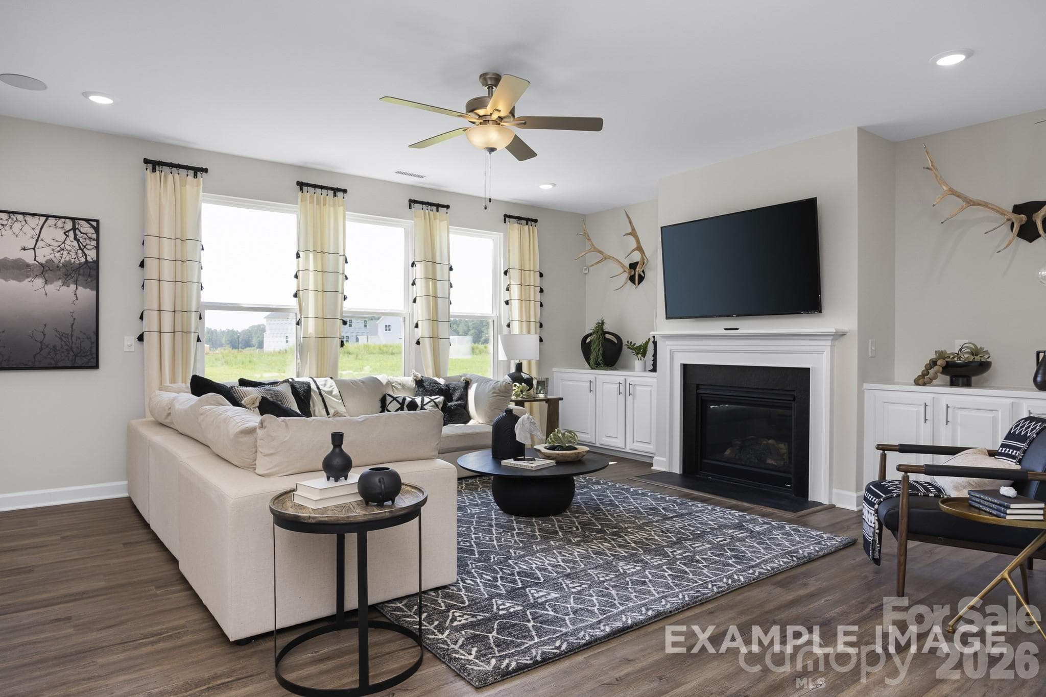 Single Family Residence at Mooresville, photo 3 of 28