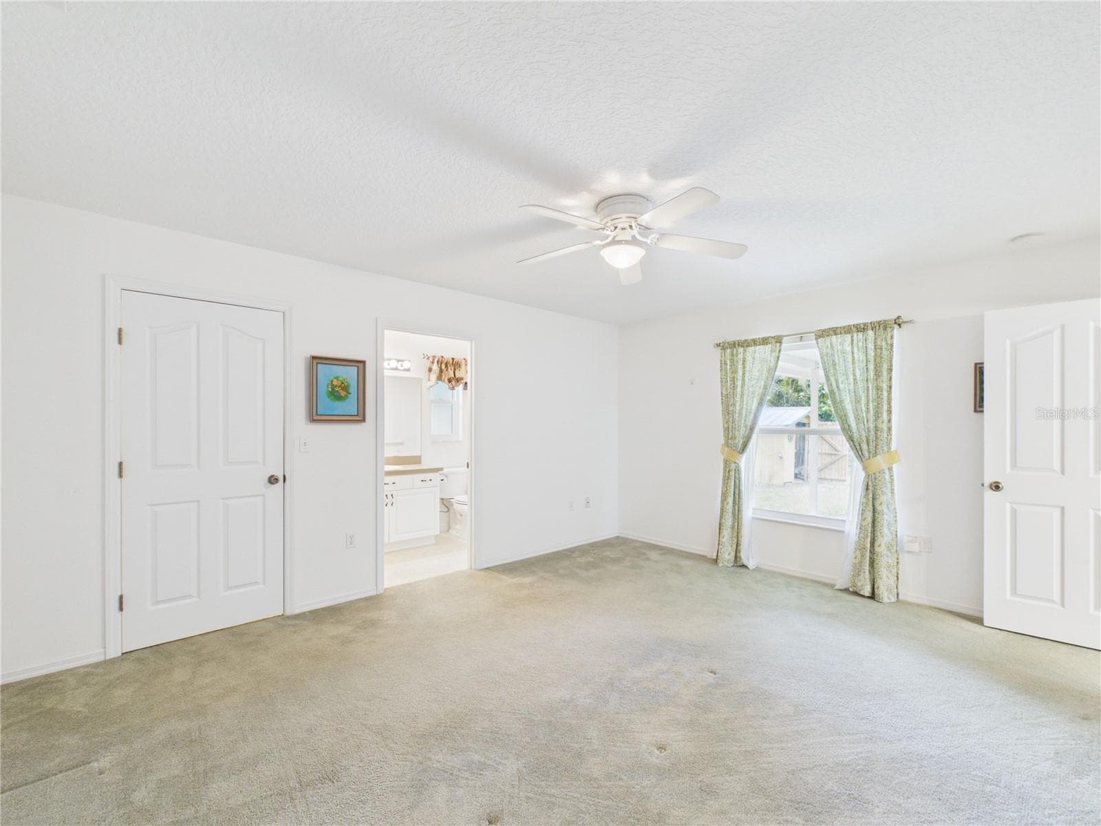Single Family Residence at 11236 N RAIN PT, INGLIS, photo 16 of 67