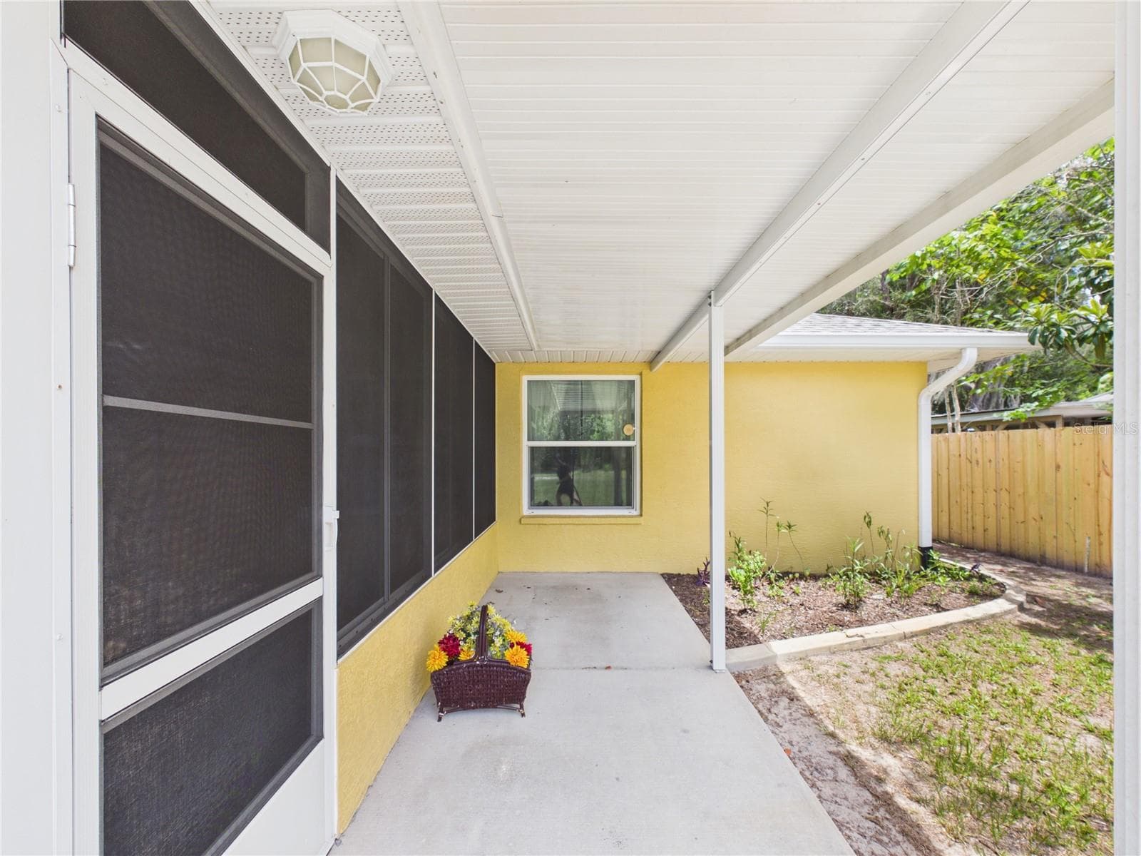 Single Family Residence at 11236 N RAIN PT, INGLIS, photo 49 of 67