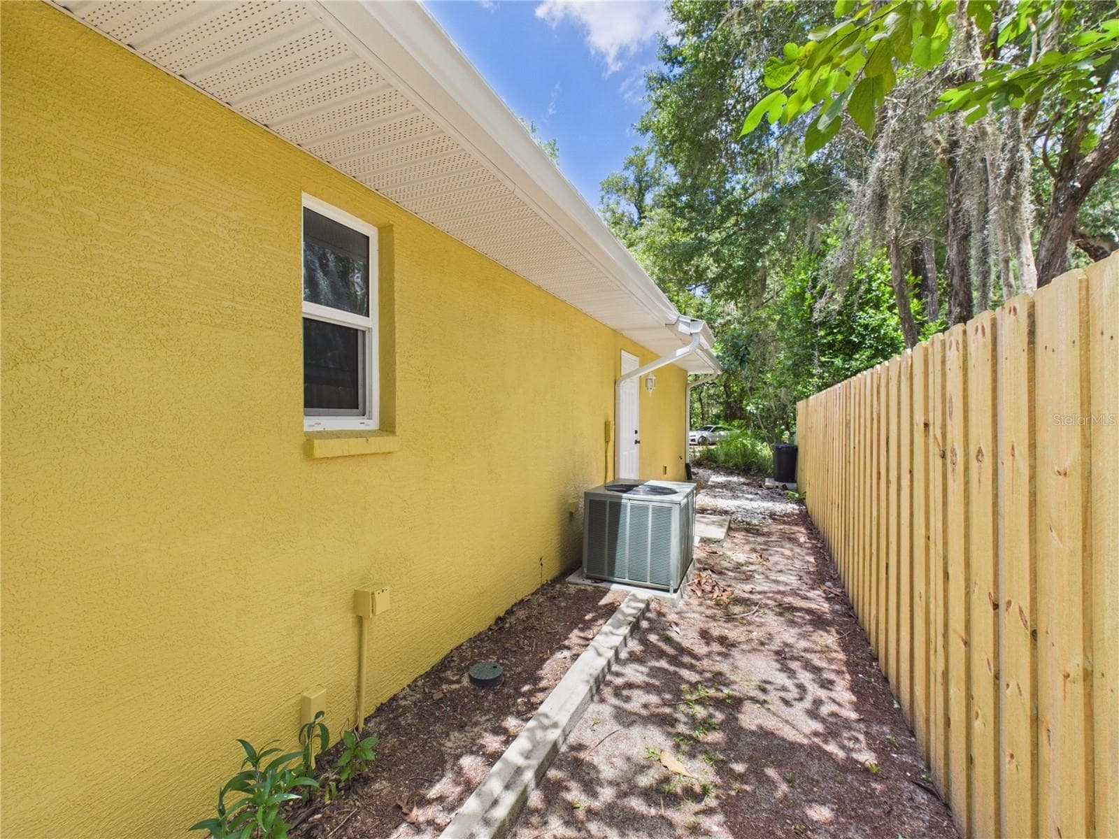 Single Family Residence at 11236 N RAIN PT, INGLIS, photo 50 of 67