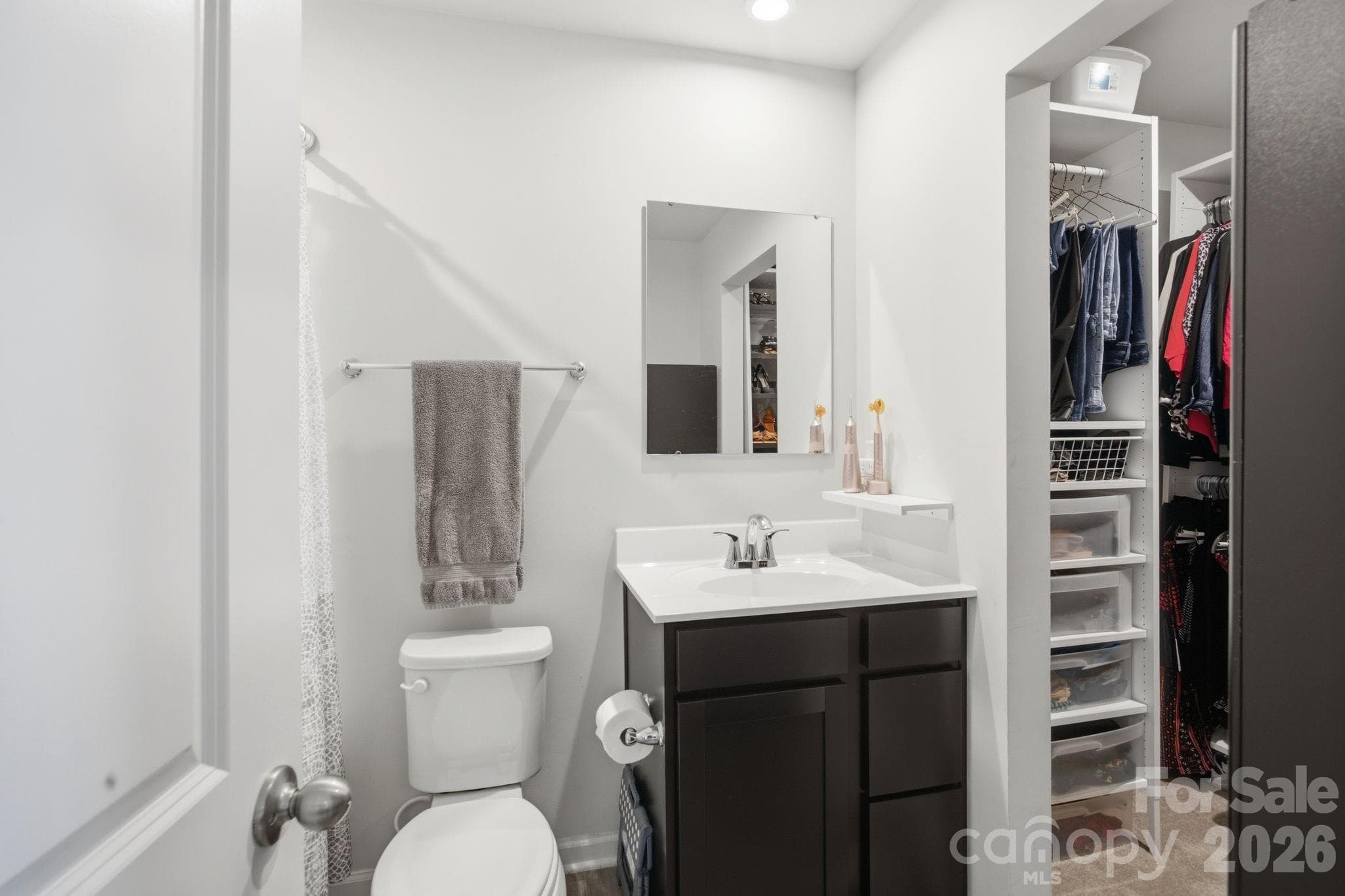 Primary Bathroom - 6121 Cutwater Circle, Charlotte