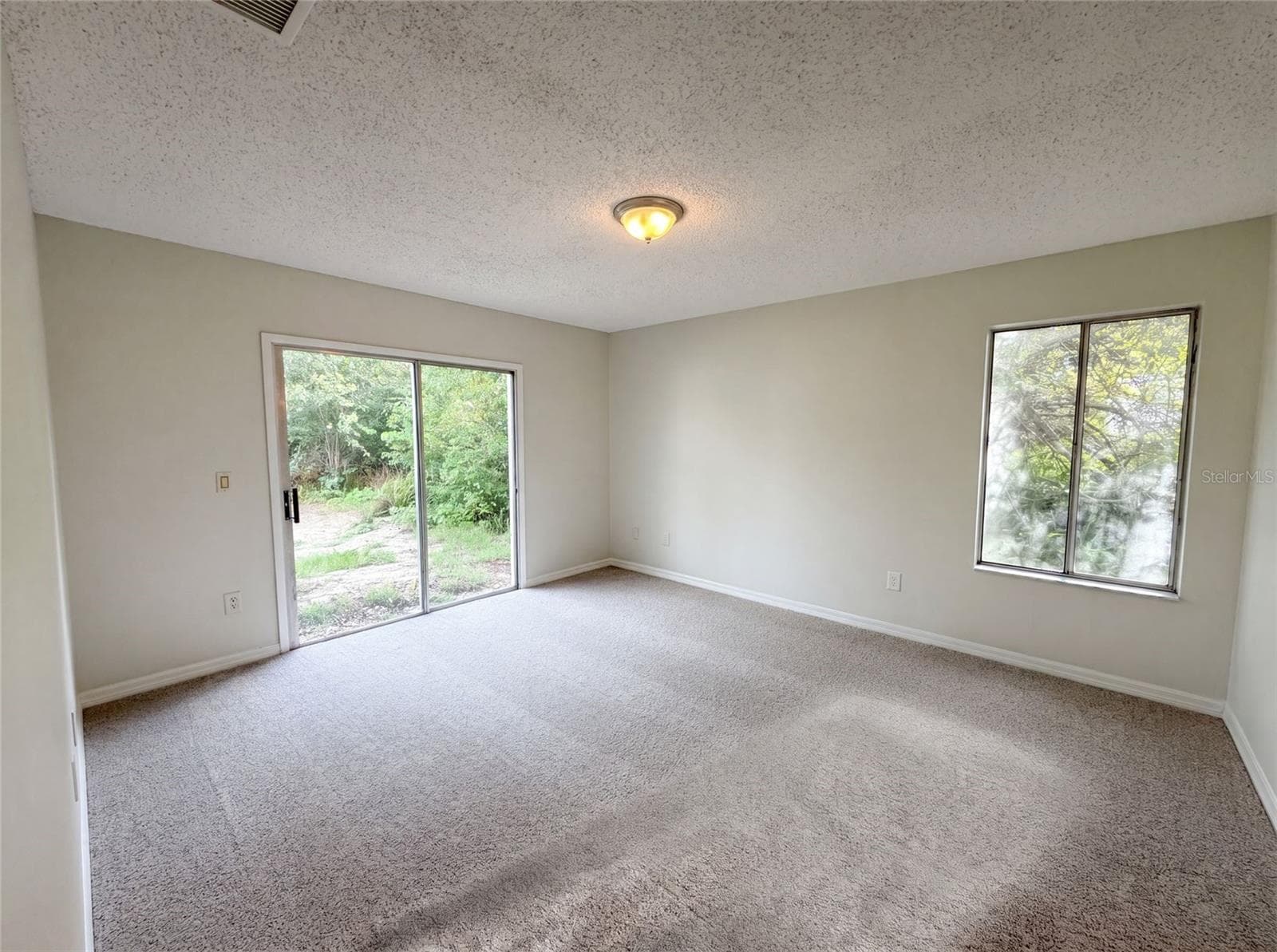 Single Family Residence at 3143 BOXELDER ST, DELTONA, photo 8 of 17