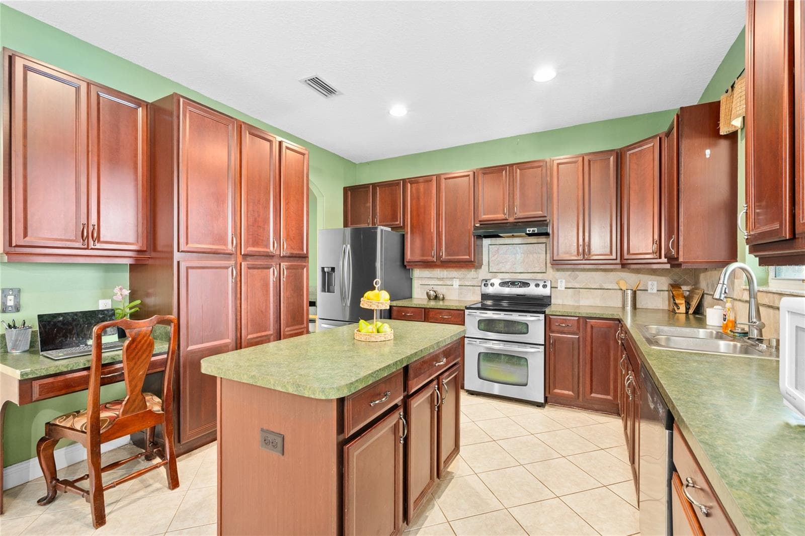 Single Family Residence at 4930 ATWOOD DR, ORLANDO, photo 14 of 65