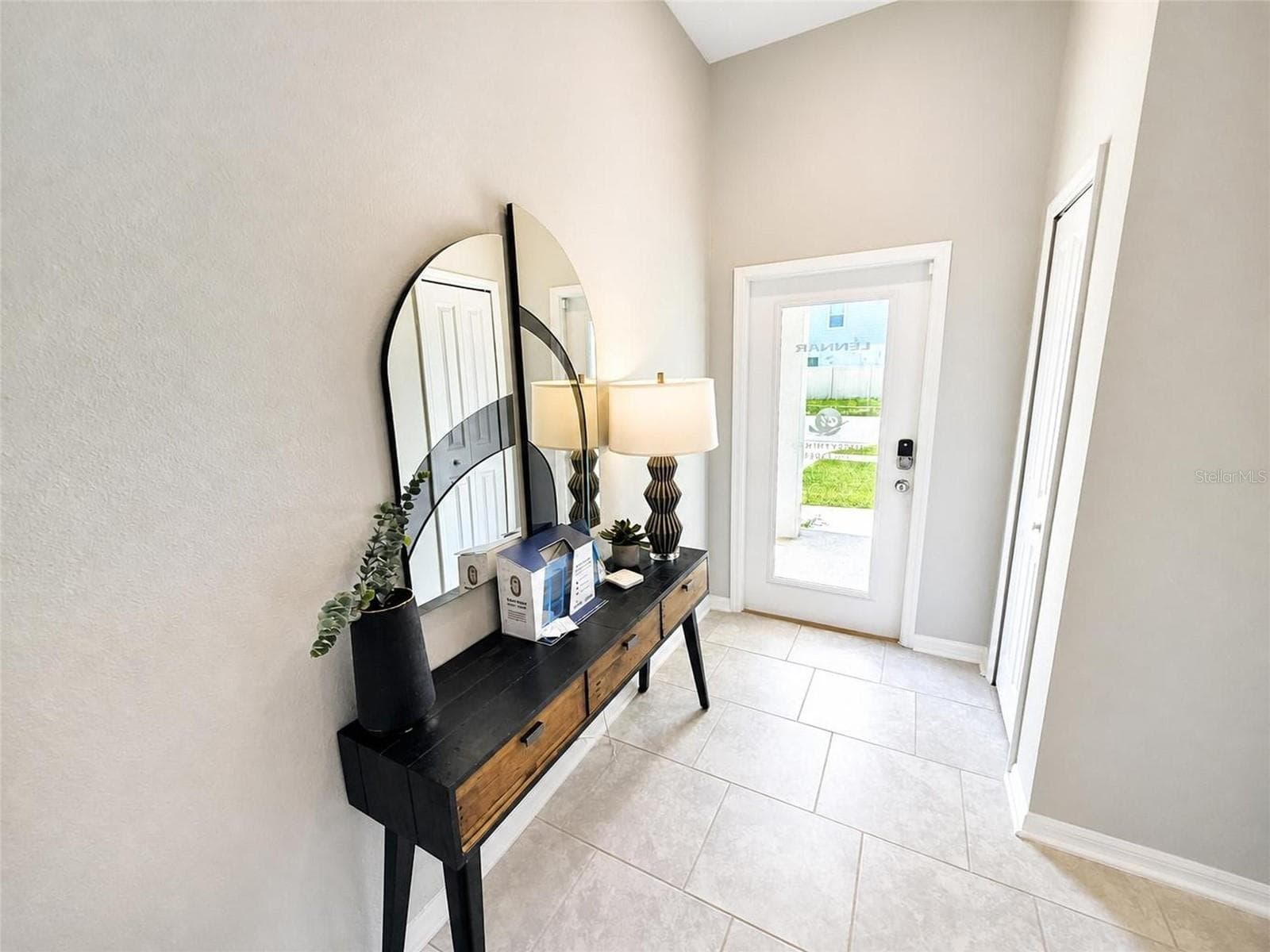 Foyer - 1104 TYLER LOOP, WINTER HAVEN