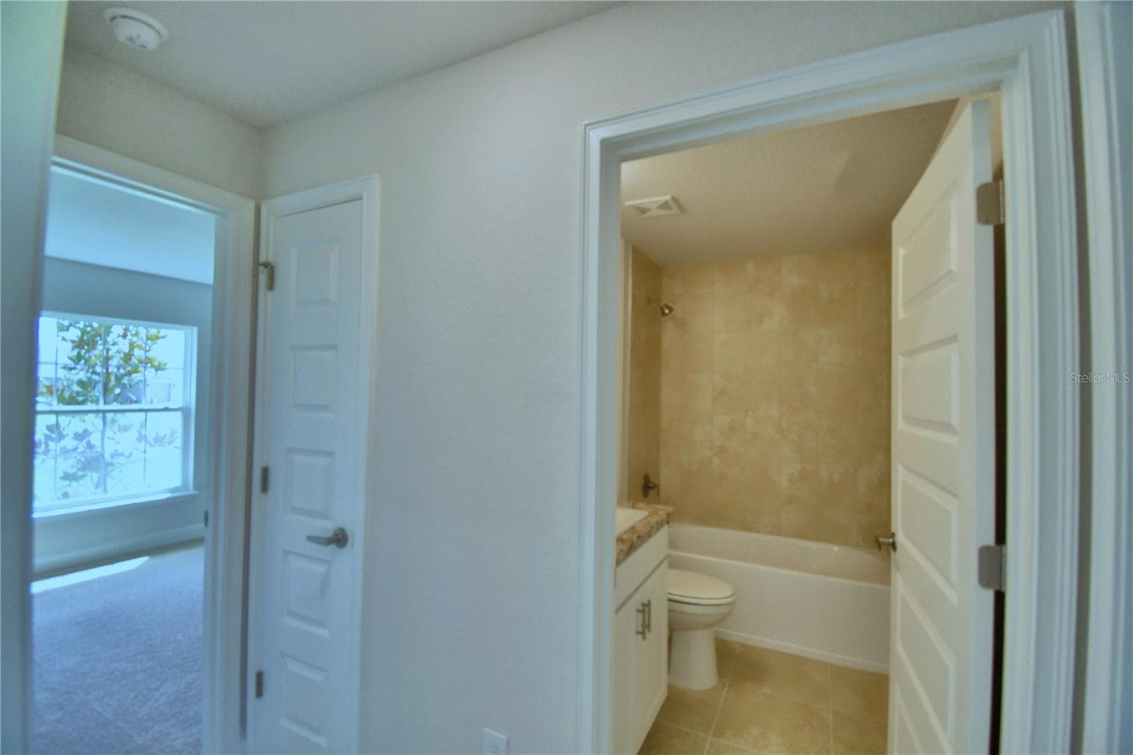 Single Family Residence at 4612 CALAMINT LN, AUBURNDALE, photo 21 of 43