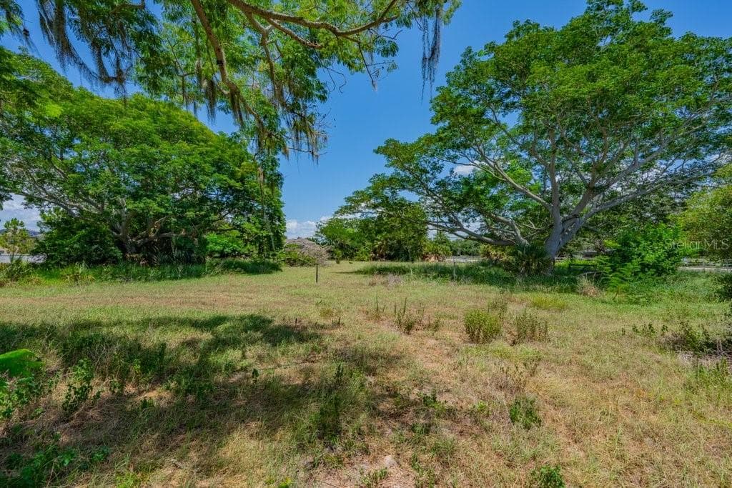 Single Family Residence at 10912 672 HWY, RIVERVIEW, photo 21 of 49