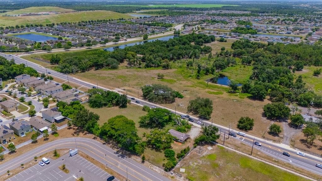 Single Family Residence at 10912 672 HWY, RIVERVIEW, photo 35 of 49