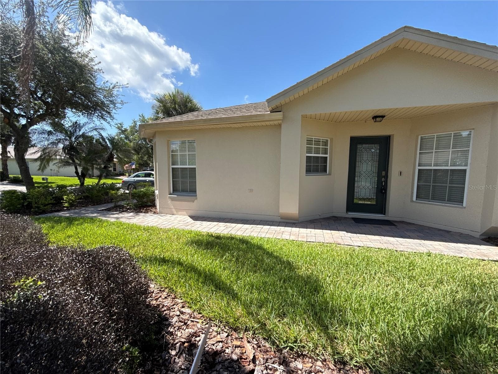 Single Family Residence at 674 VINEYARD WAY, POINCIANA, photo 2 of 27