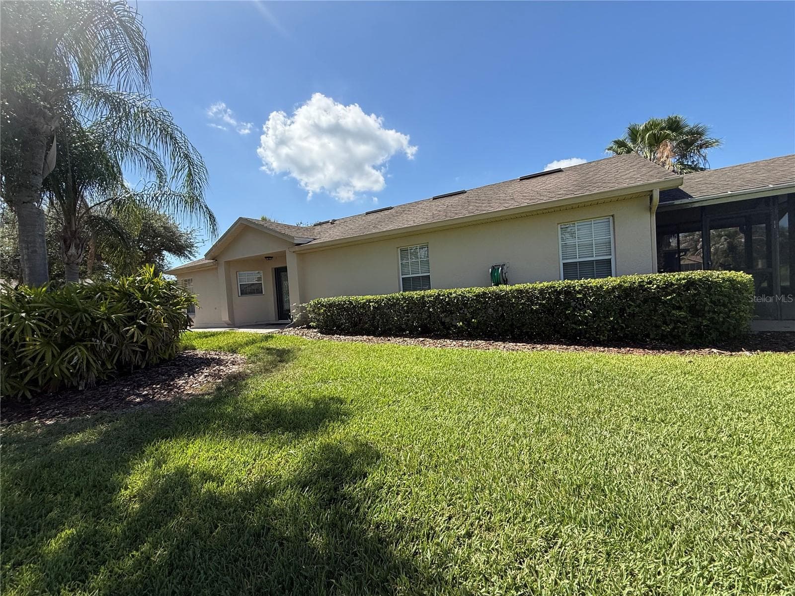 Single Family Residence at 674 VINEYARD WAY, POINCIANA, photo 5 of 27