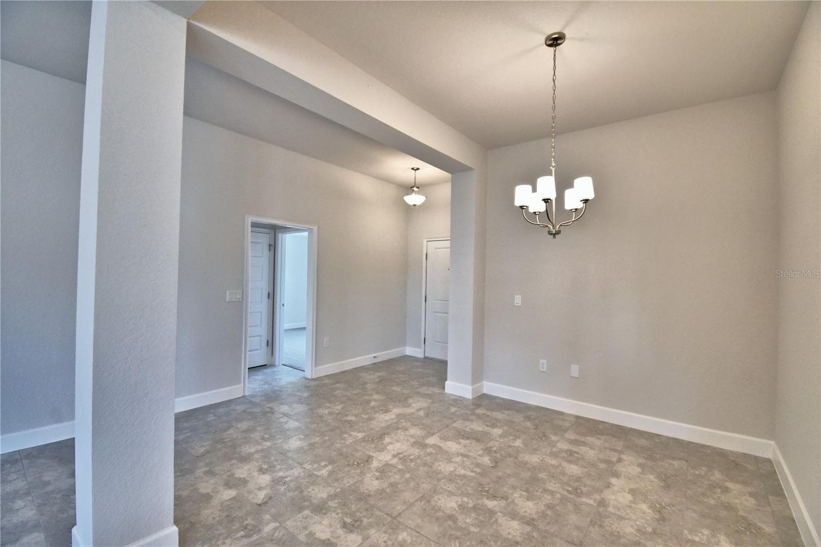 Single Family Residence at 4608 CALAMINT LN, AUBURNDALE, photo 5 of 49