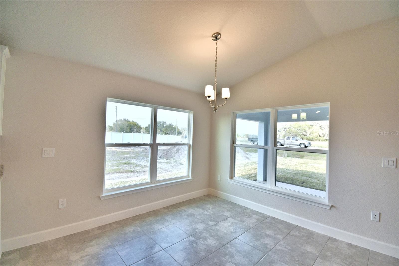 Single Family Residence at 4608 CALAMINT LN, AUBURNDALE, photo 9 of 49