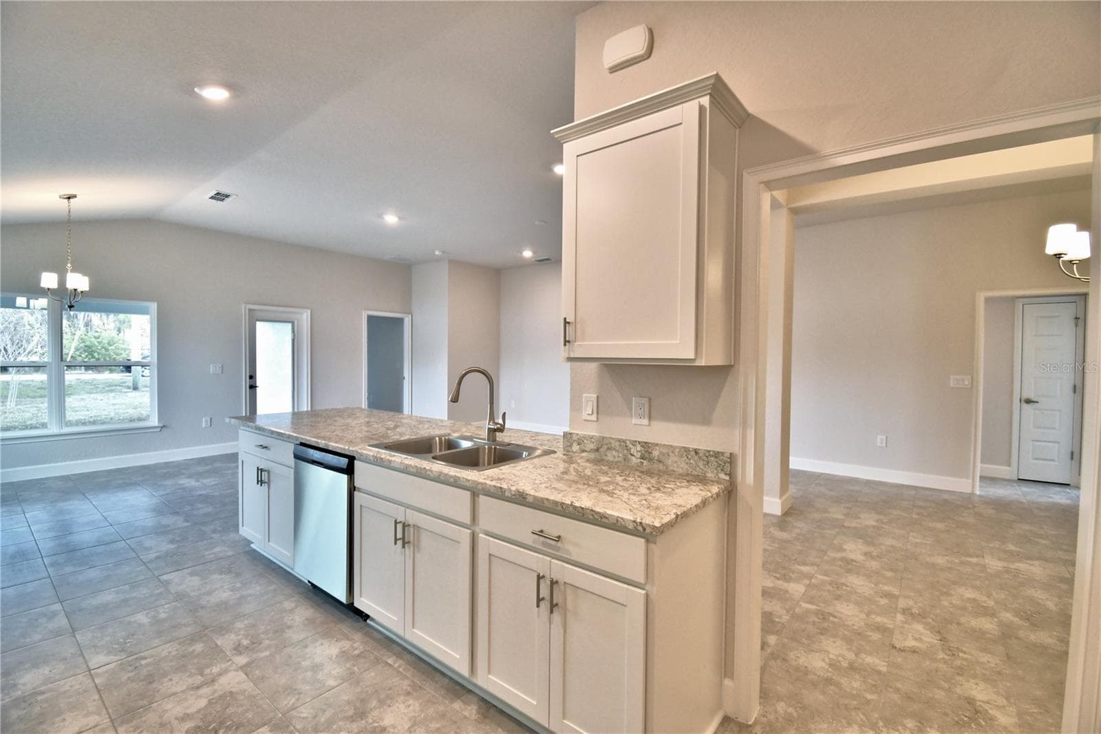Single Family Residence at 4608 CALAMINT LN, AUBURNDALE, photo 14 of 49