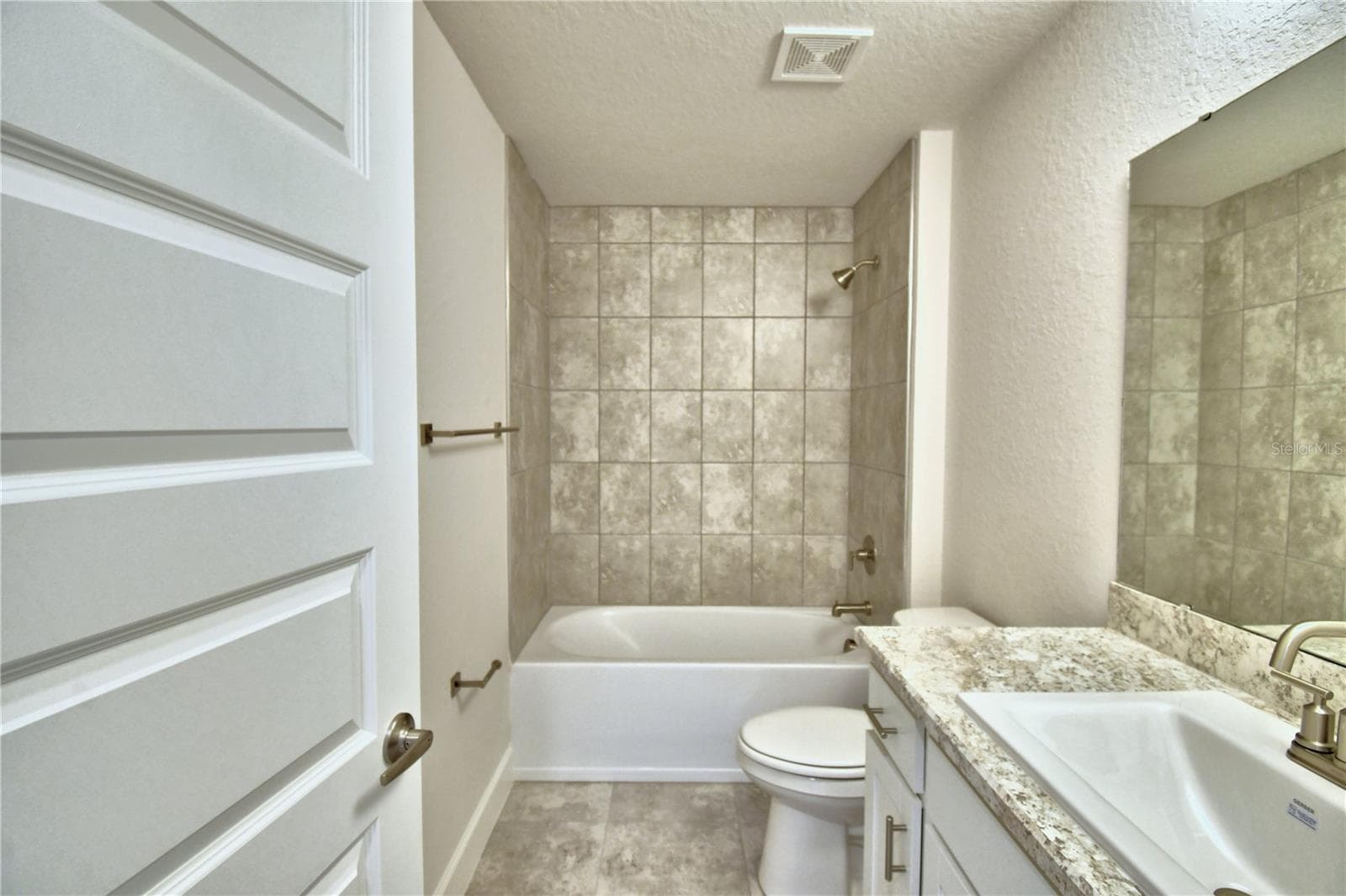 Single Family Residence at 4608 CALAMINT LN, AUBURNDALE, photo 24 of 49