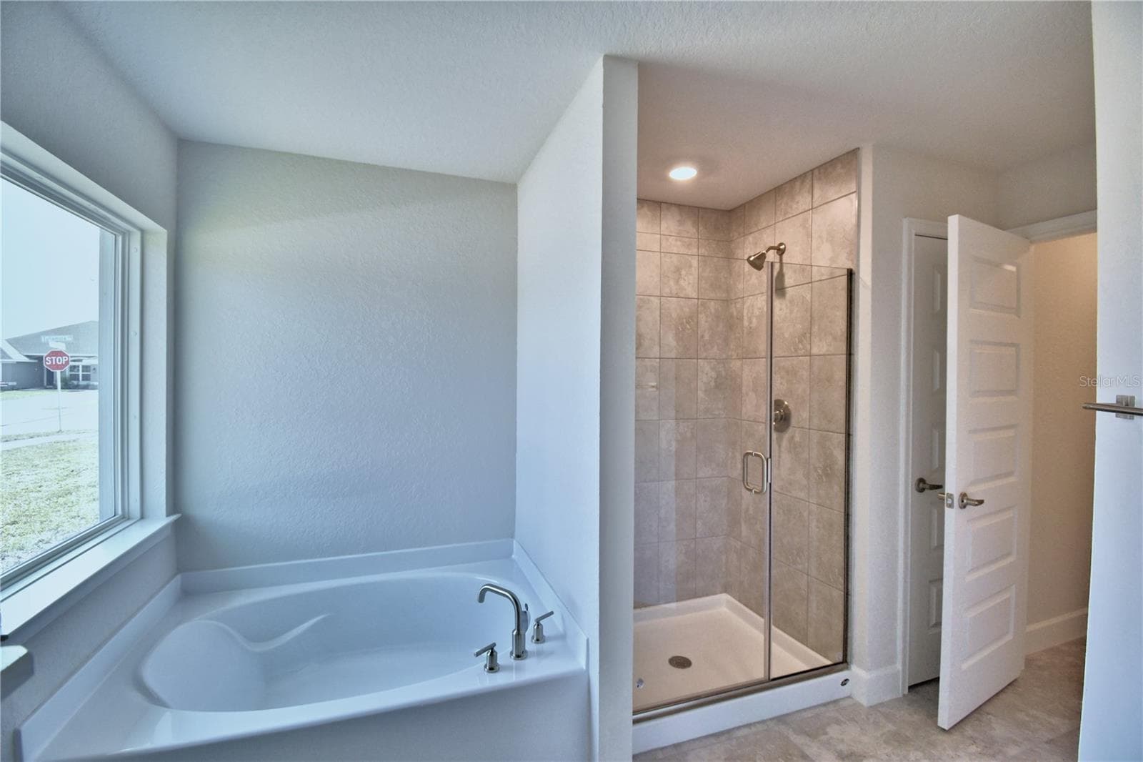 Single Family Residence at 4608 CALAMINT LN, AUBURNDALE, photo 37 of 49