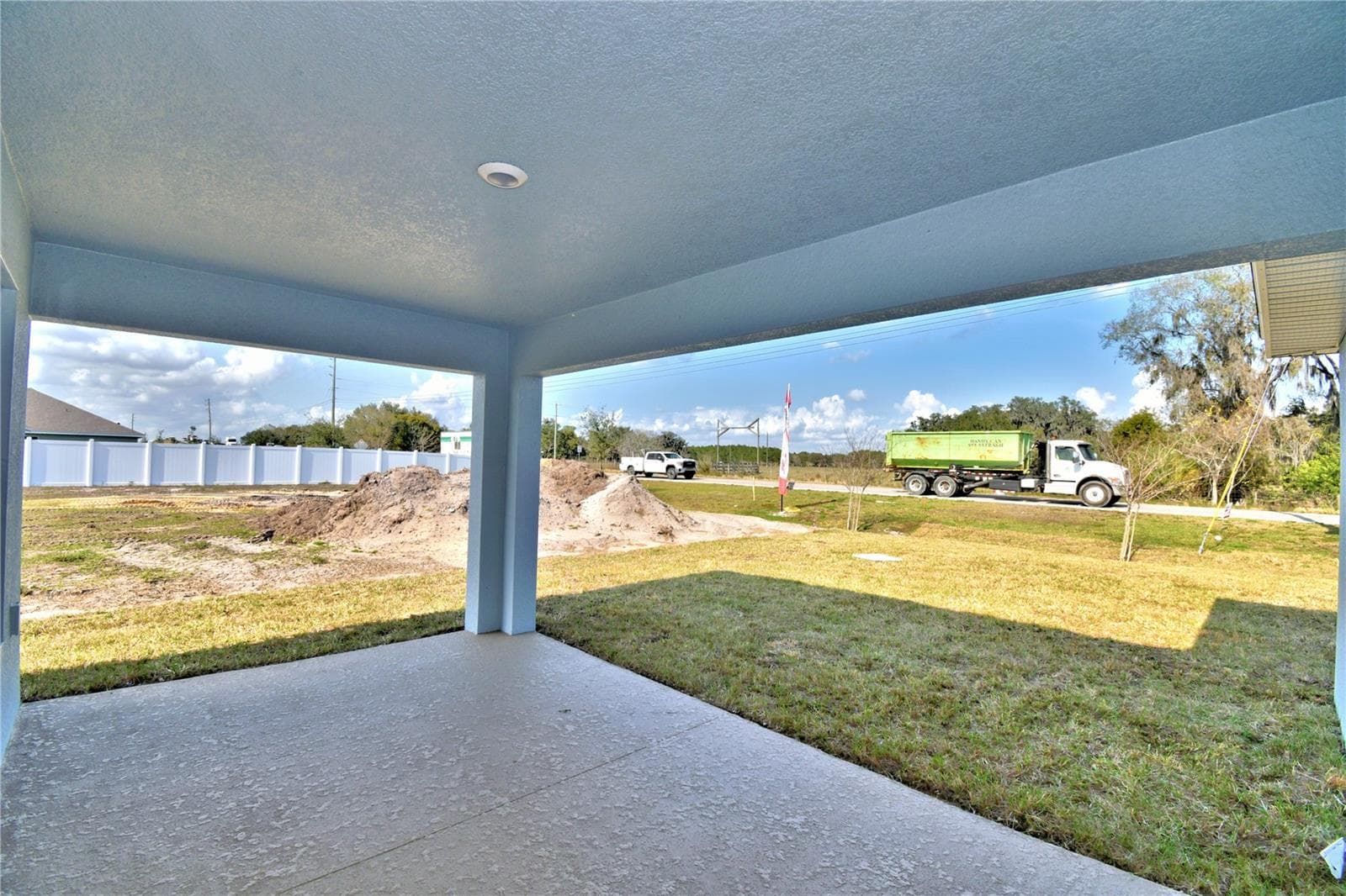 PHOTOS ARE OF A FINISHED HOME, NOT ACTUAL HOME. FINISHES AND COLORS WILL VARY. - 4608 CALAMINT LN, AUBURNDALE