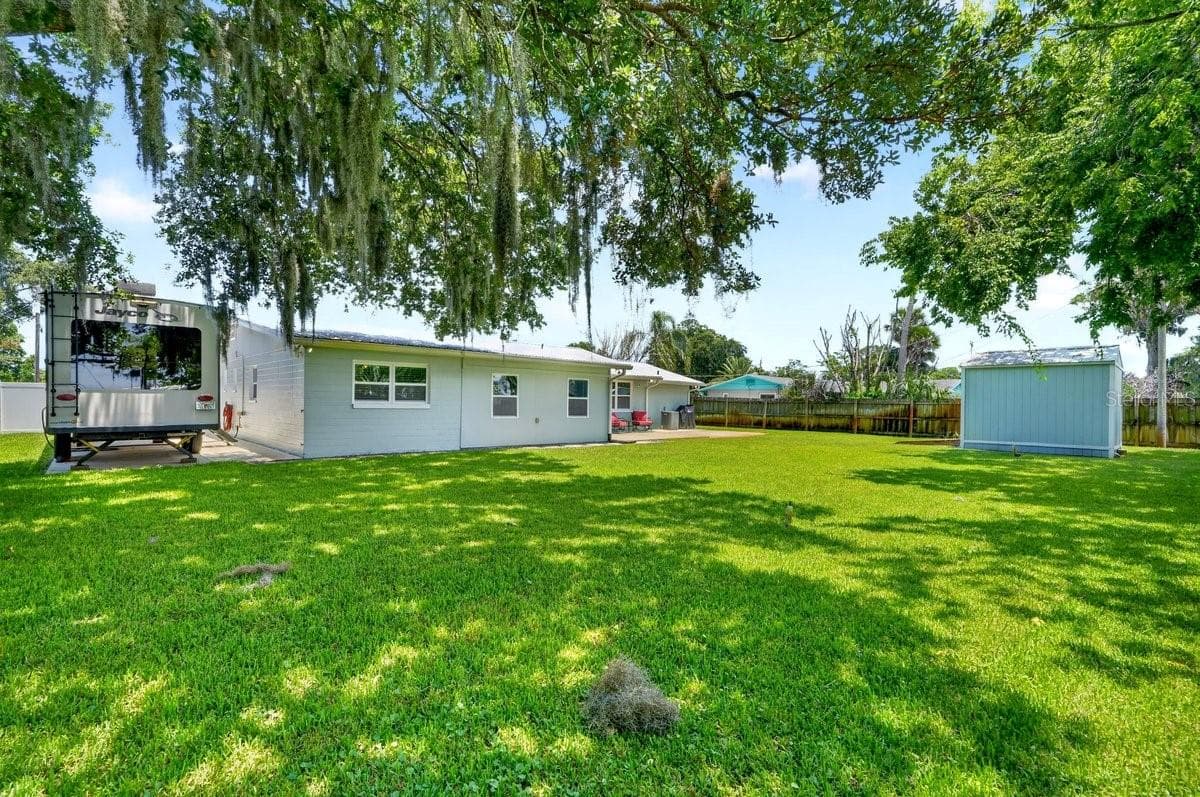Single Family Residence at 2334 CITRUS AVE, SOUTH DAYTONA, photo 10 of 56