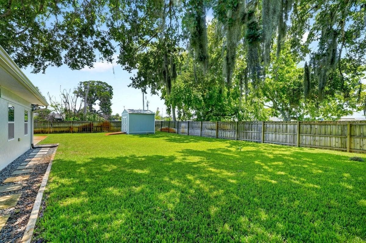 Single Family Residence at 2334 CITRUS AVE, SOUTH DAYTONA, photo 11 of 56