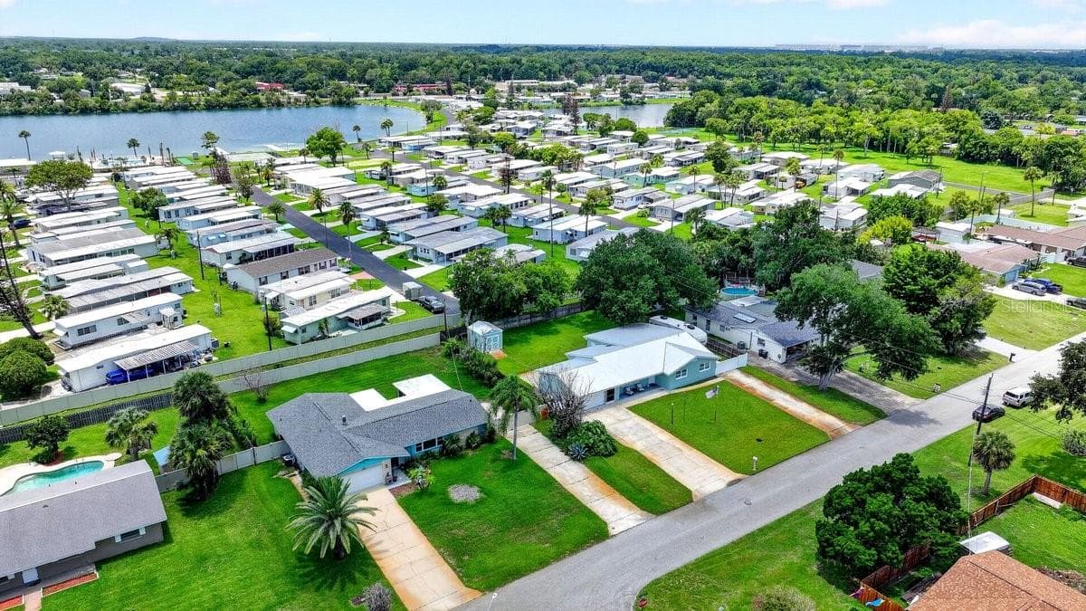 Single Family Residence at 2334 CITRUS AVE, SOUTH DAYTONA, photo 50 of 56