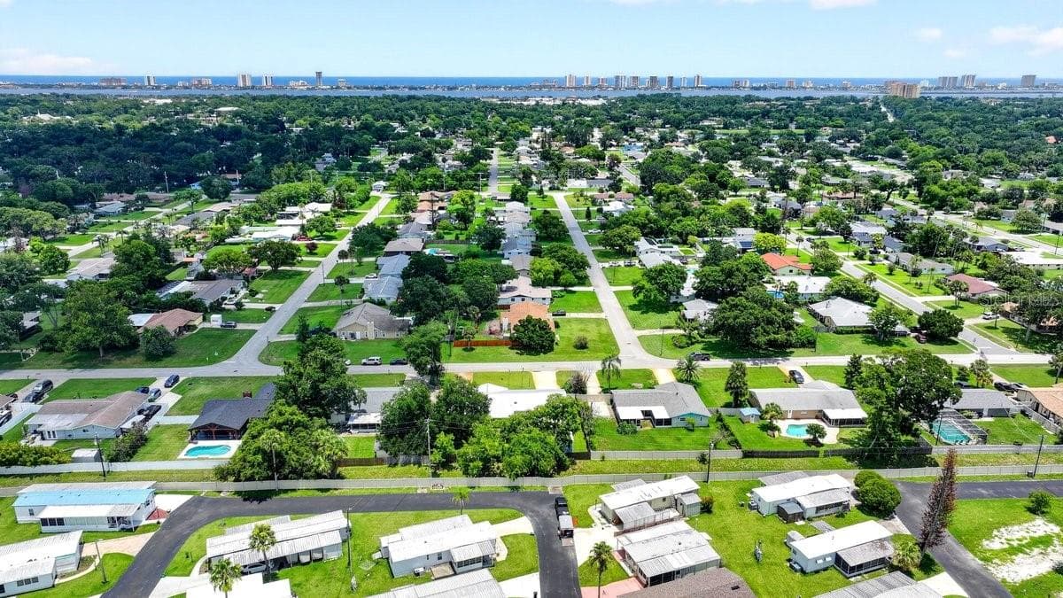 Single Family Residence at 2334 CITRUS AVE, SOUTH DAYTONA, photo 52 of 56