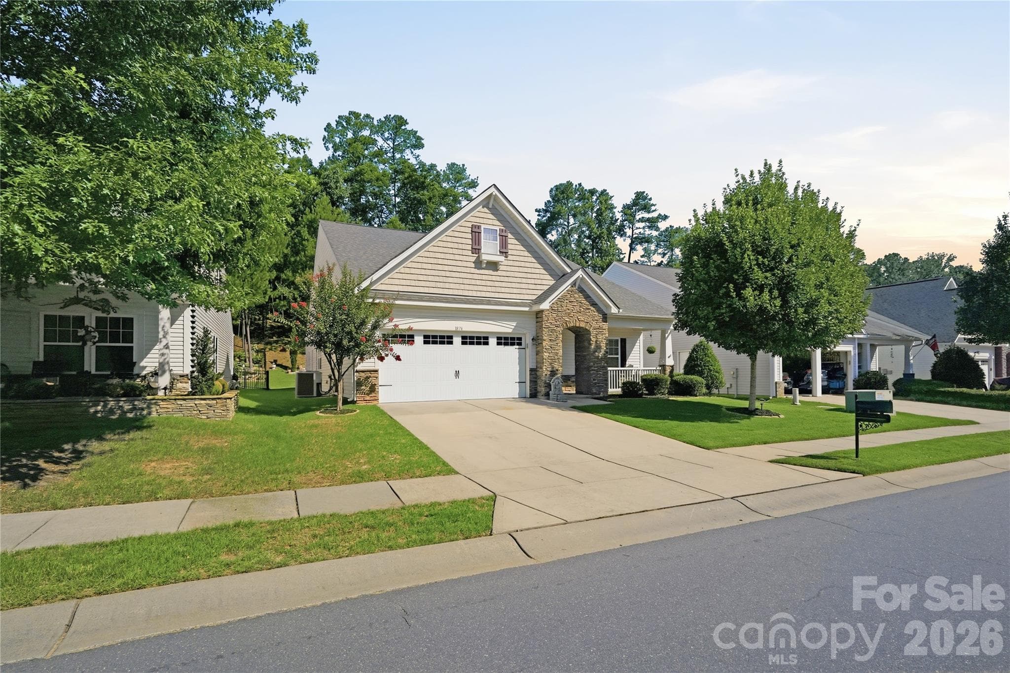 Single Family Residence at Tega Cay, photo 3 of 46
