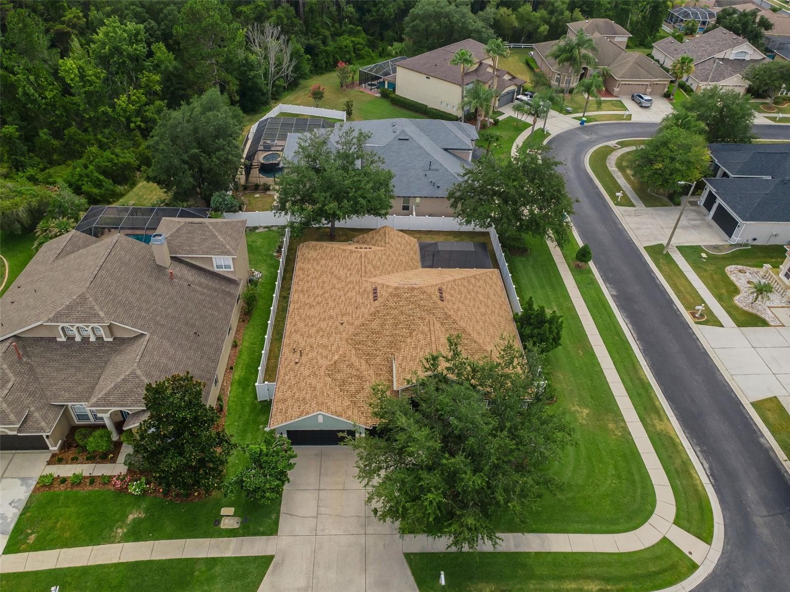Single Family Residence at 1629 SALMONBERRY ST, WESLEY CHAPEL, photo 10 of 71