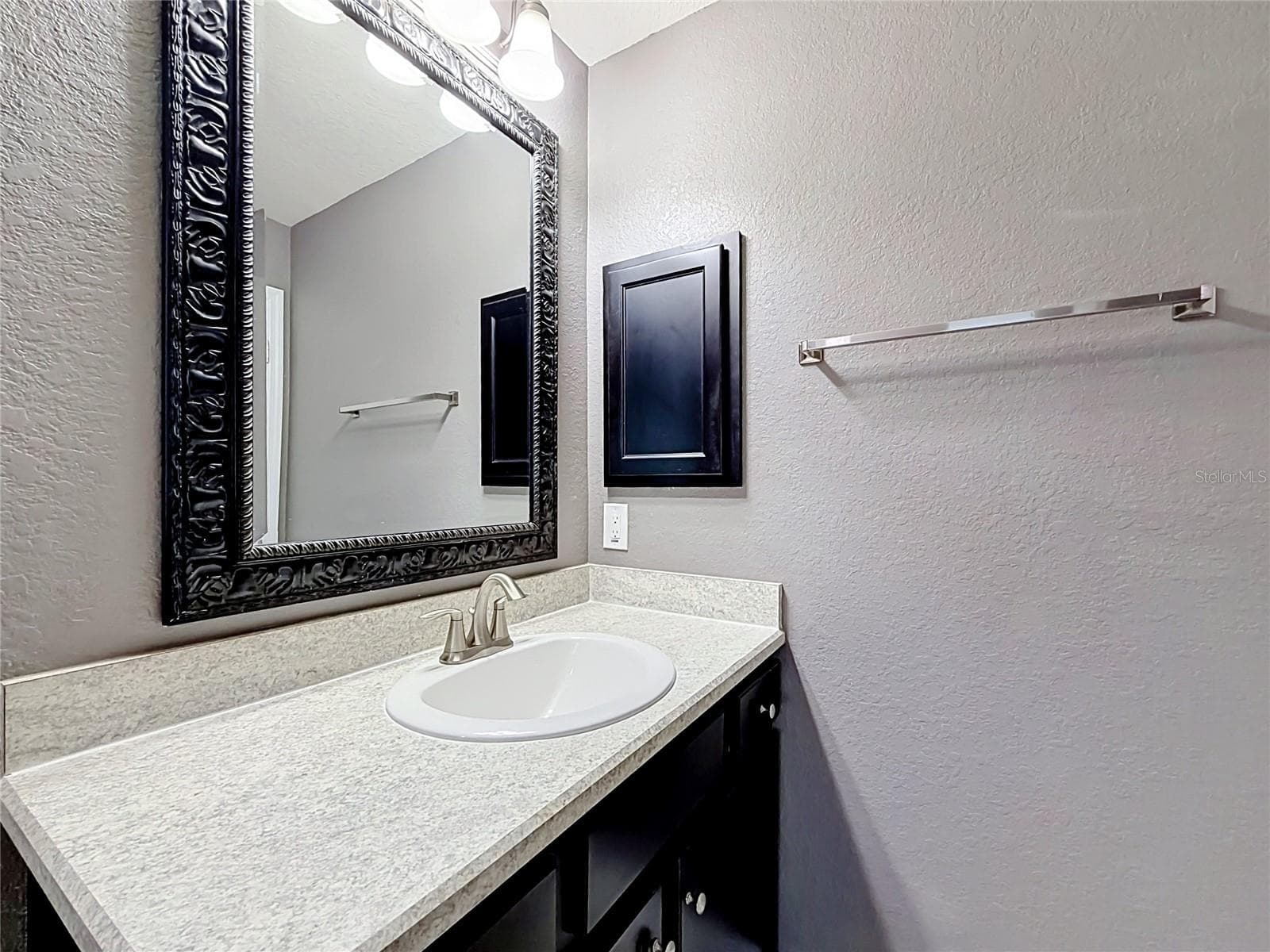 Master Bathroom - 1741 SHEVLIN ST, NORTH PORT