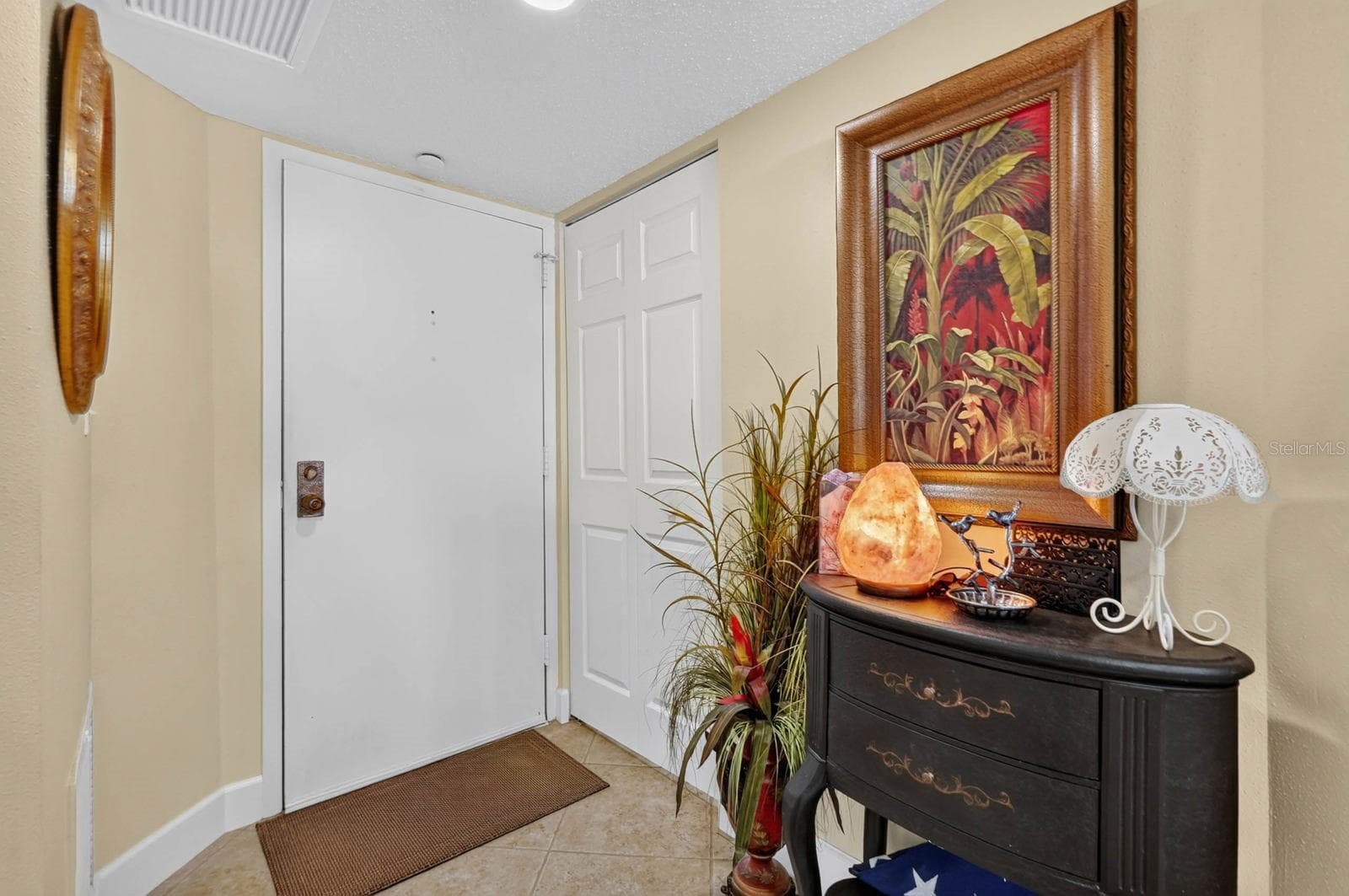 Condominium at 925 N HALIFAX AVE #403, DAYTONA BEACH, photo 6 of 56