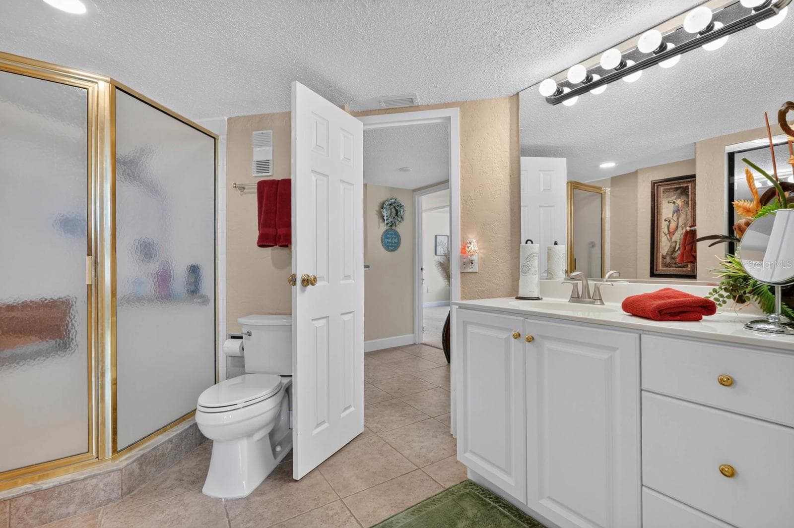 Condominium at 925 N HALIFAX AVE #403, DAYTONA BEACH, photo 22 of 56