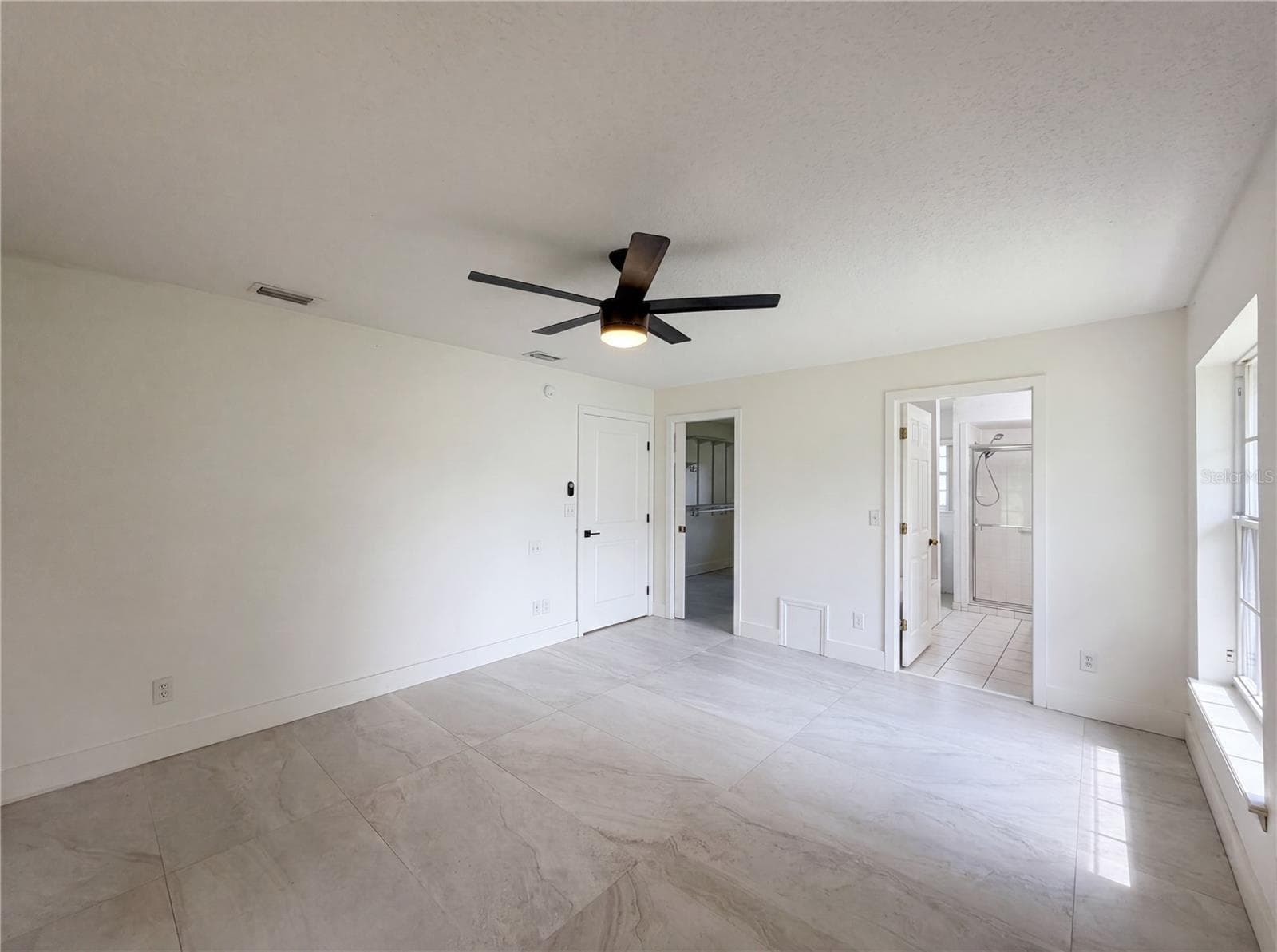 Single Family Residence at 11200 ROSEHILL DR, CLERMONT, photo 13 of 24