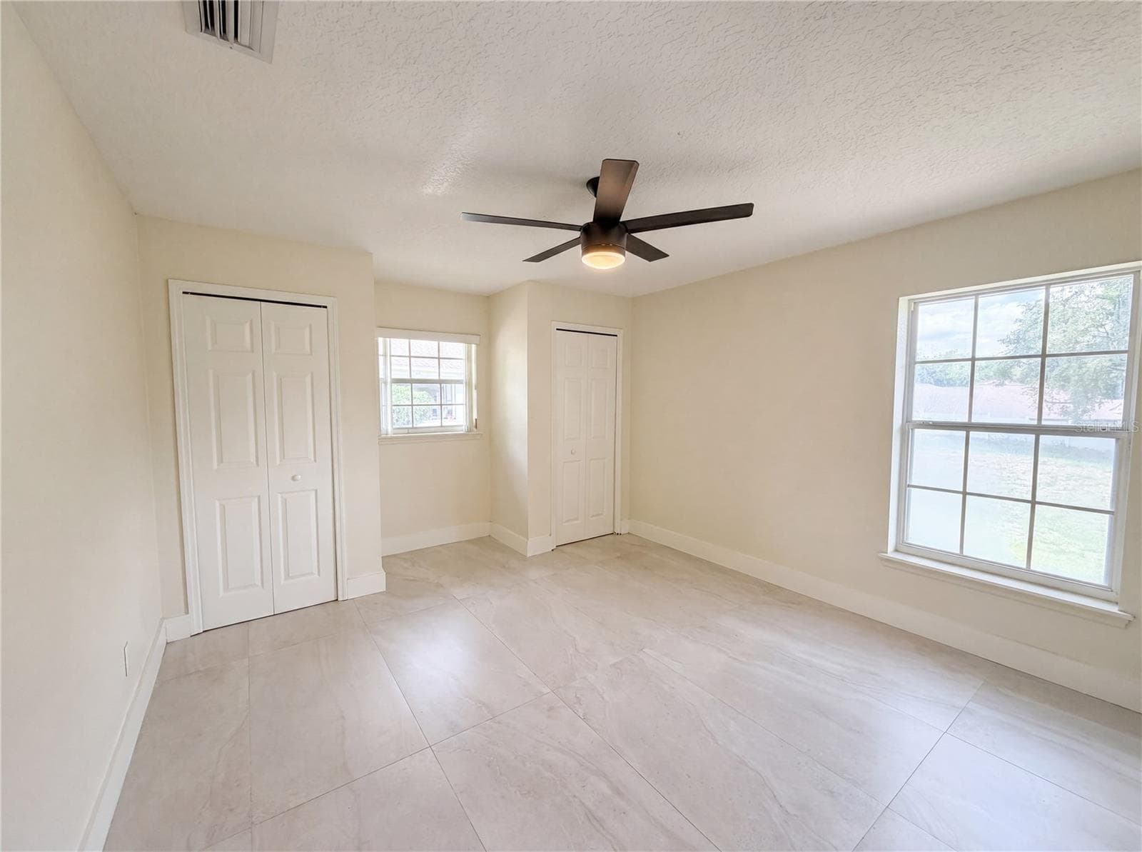 Single Family Residence at 11200 ROSEHILL DR, CLERMONT, photo 17 of 24