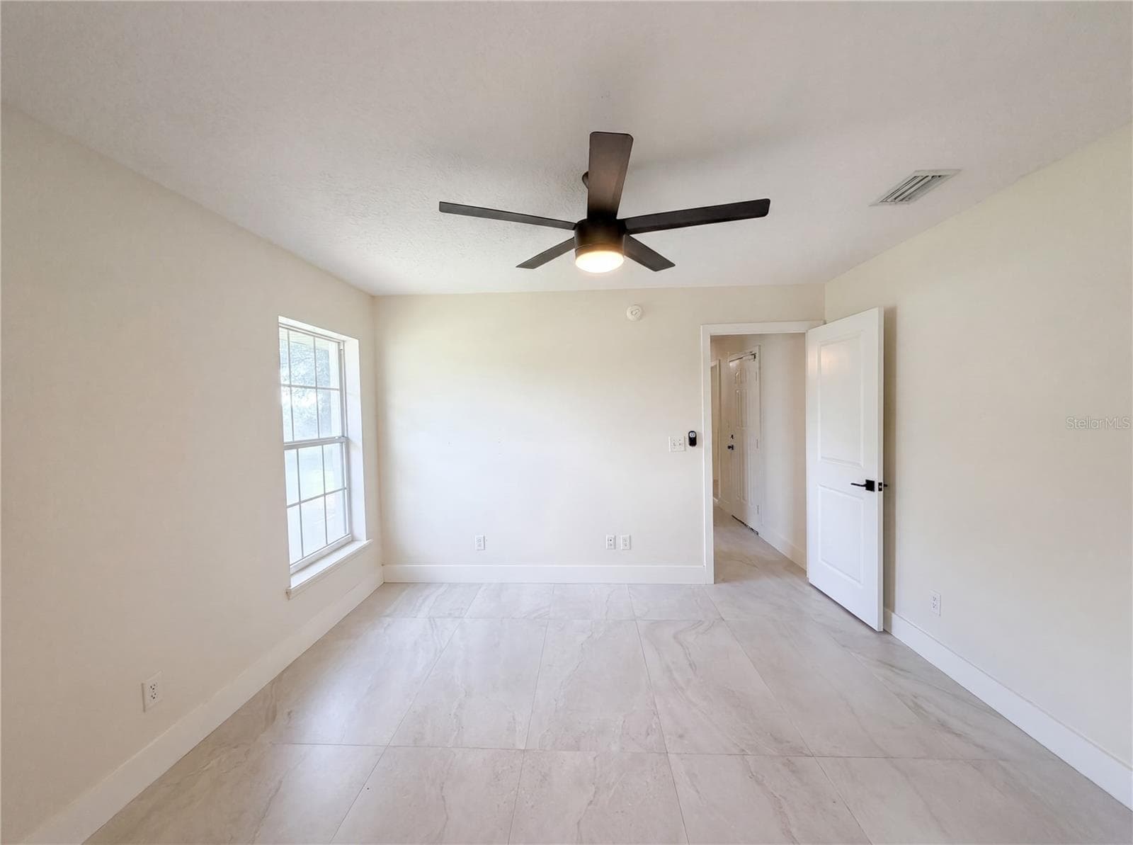 Single Family Residence at 11200 ROSEHILL DR, CLERMONT, photo 18 of 24