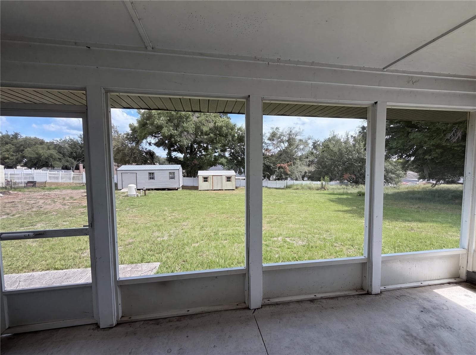 Single Family Residence at 11200 ROSEHILL DR, CLERMONT, photo 22 of 24