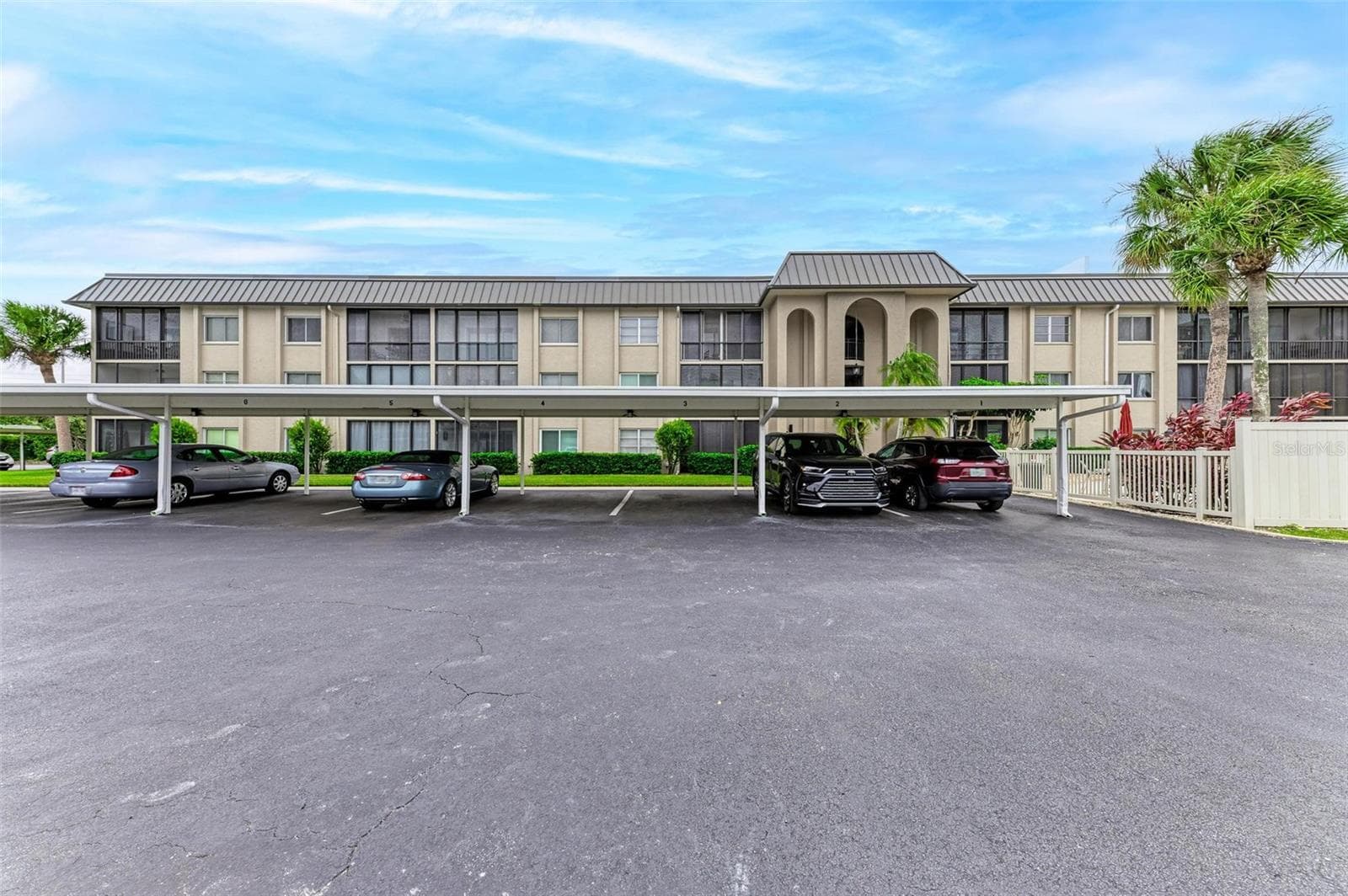Condominium at 6470 HOLLYWOOD BLVD #307, SARASOTA, photo 5 of 44