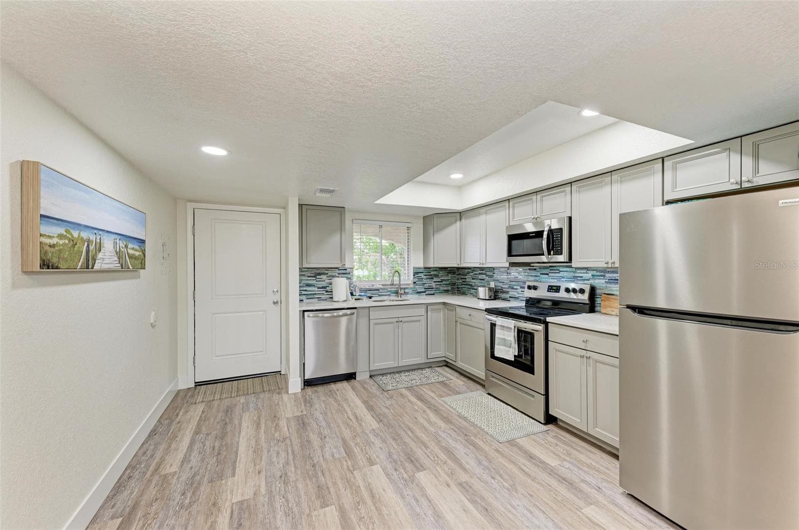Condominium at 6470 HOLLYWOOD BLVD #307, SARASOTA, photo 11 of 44