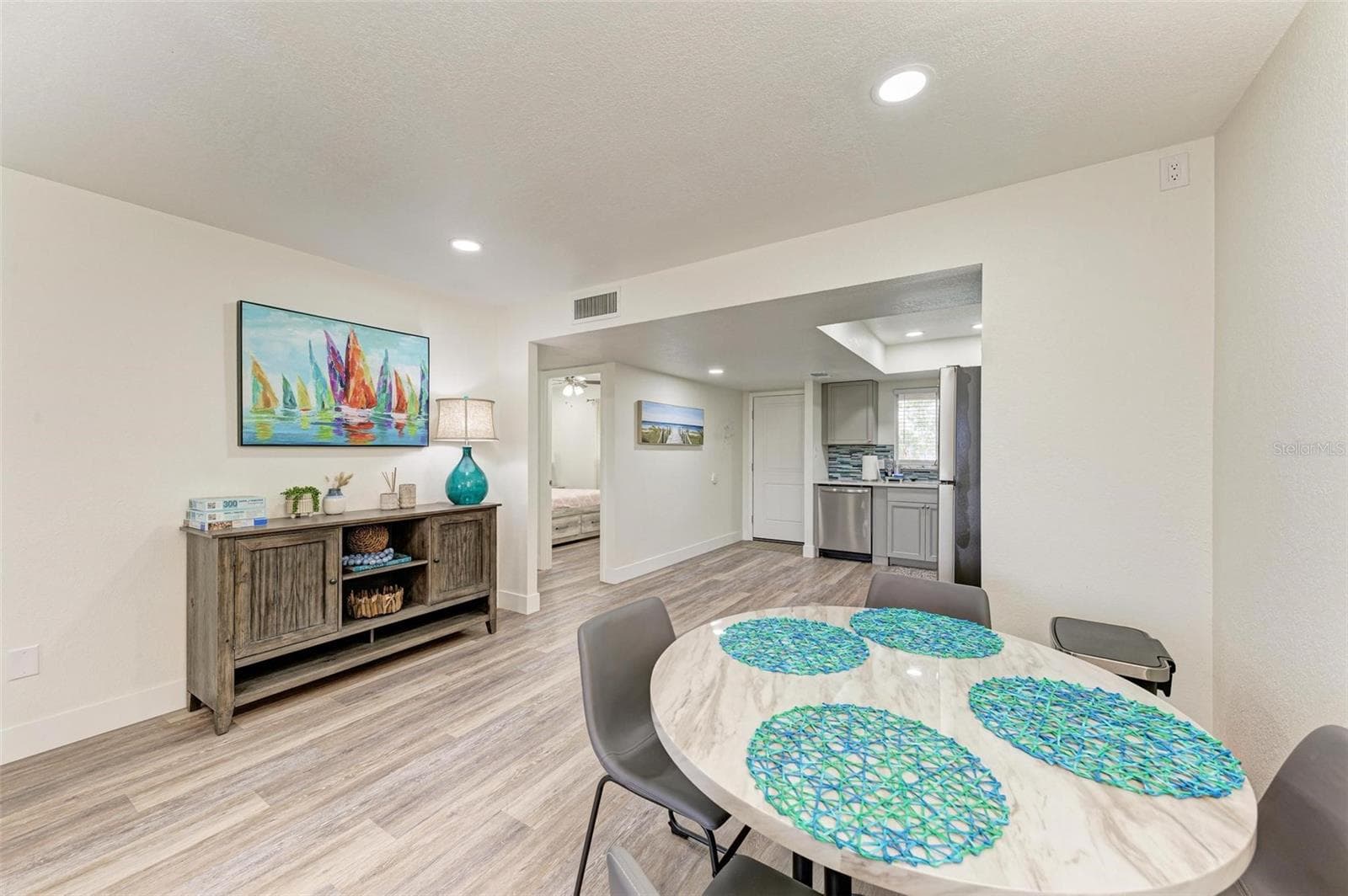Condominium at 6470 HOLLYWOOD BLVD #307, SARASOTA, photo 17 of 44