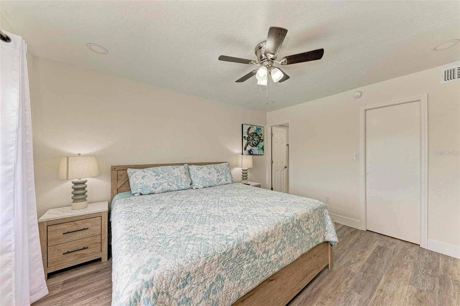 Condominium at 6470 HOLLYWOOD BLVD #307, SARASOTA, photo 23 of 44