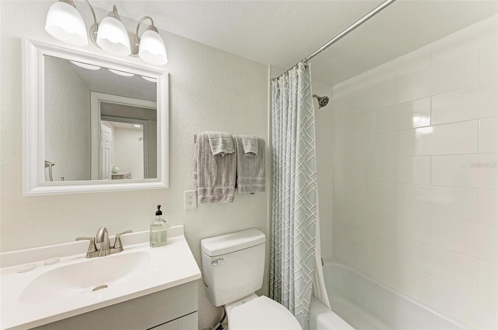Condominium at 6470 HOLLYWOOD BLVD #307, SARASOTA, photo 31 of 44