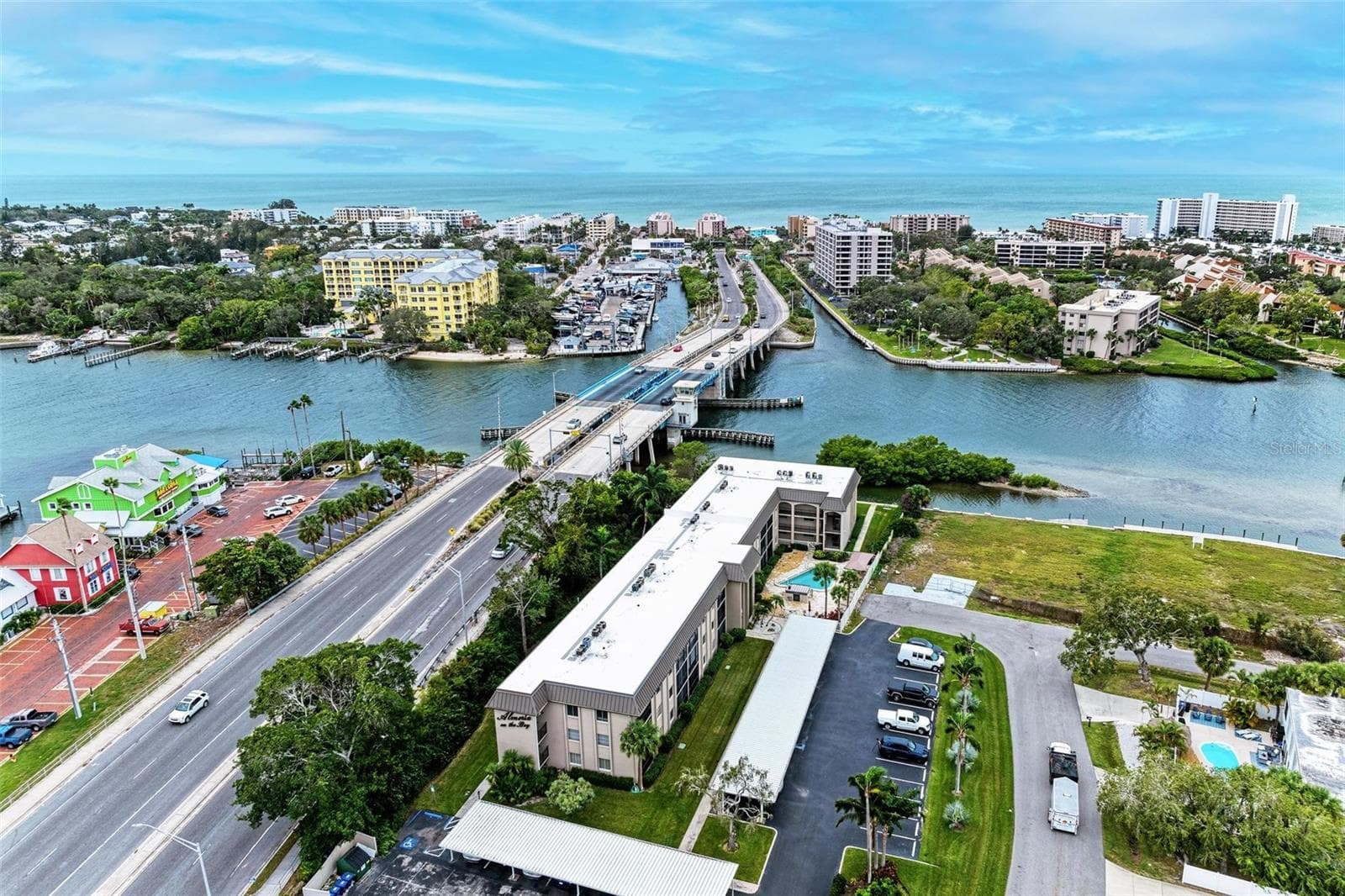 Condominium at 6470 HOLLYWOOD BLVD #307, SARASOTA, photo 40 of 44