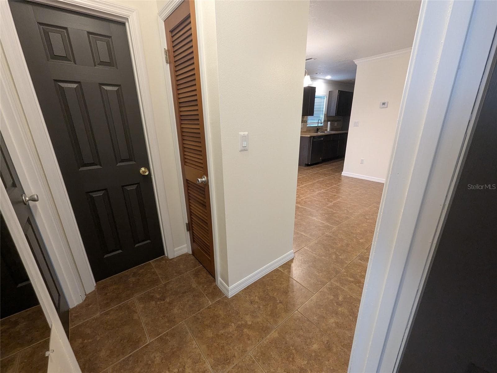 Hall closet - 34 SEVILLA AVE, ARCADIA