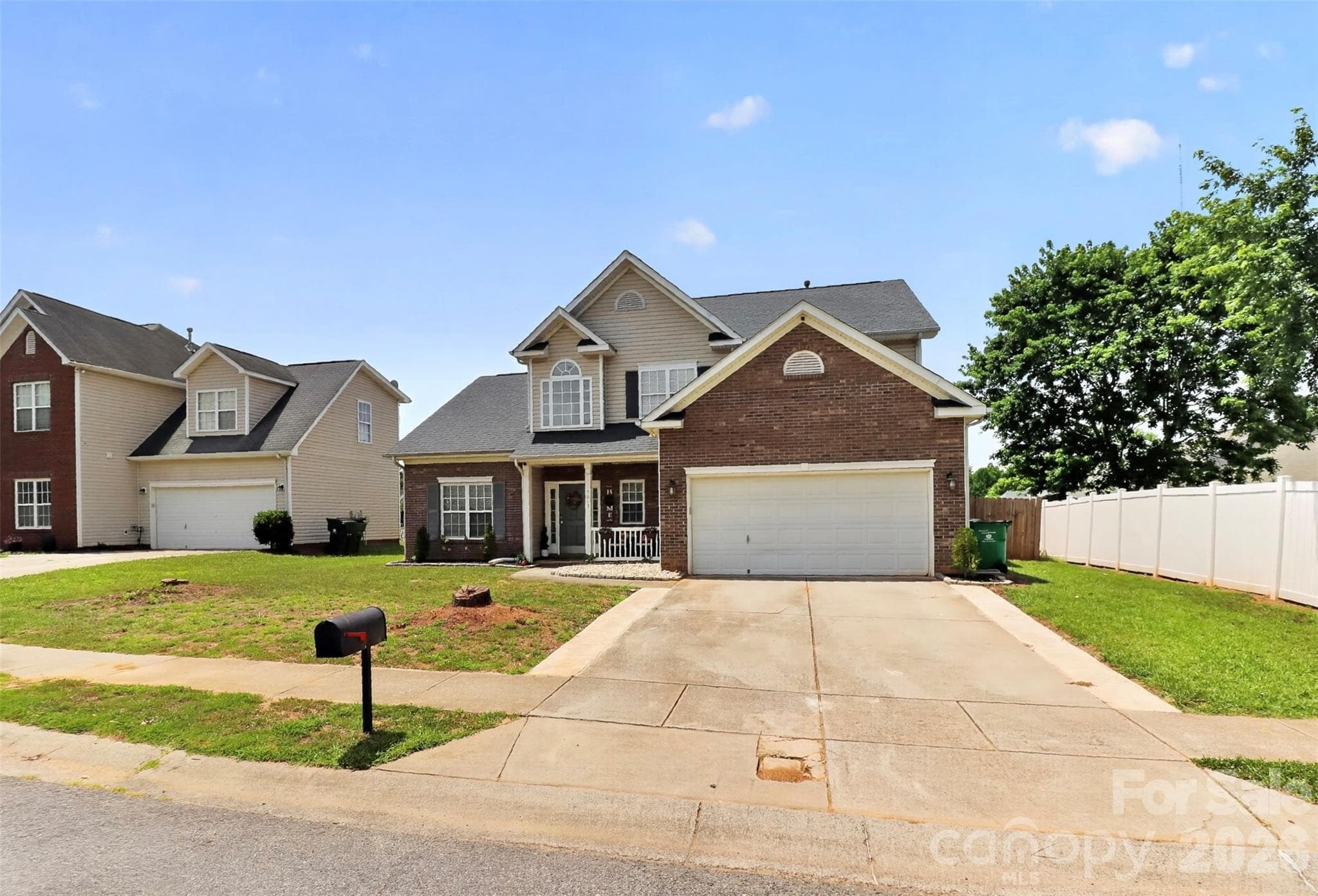Single Family Residence at Charlotte, photo 3 of 46