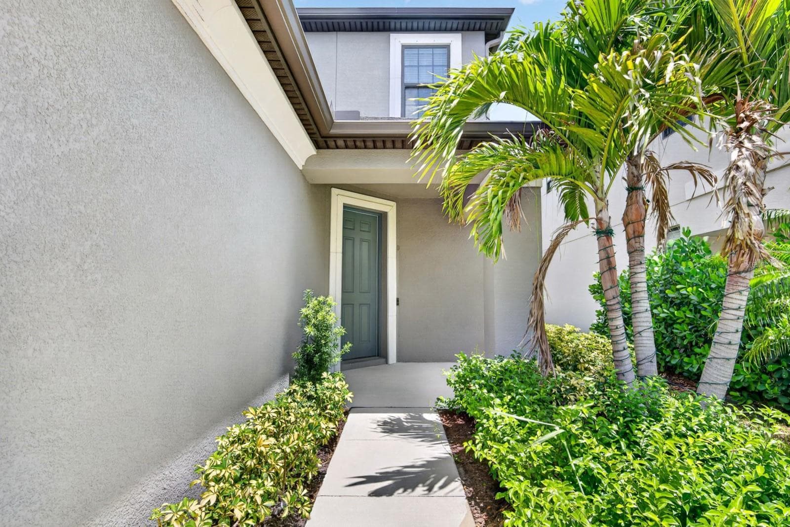 Single Family Residence at 16443 PAYNES MILL DR, BRADENTON, photo 3 of 62