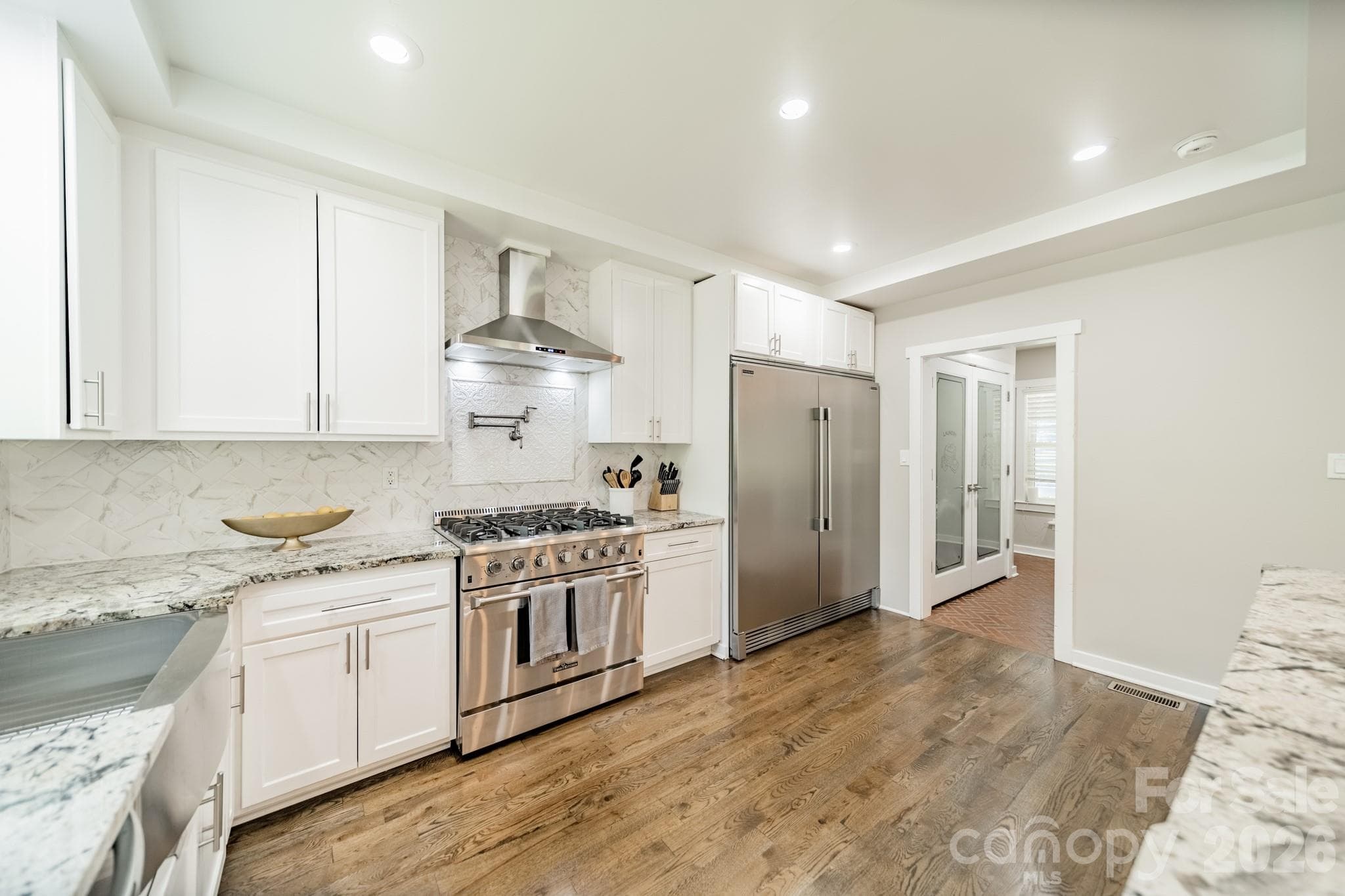 Single Family Residence at 19533 Bustle Road, Cornelius, photo 16 of 44