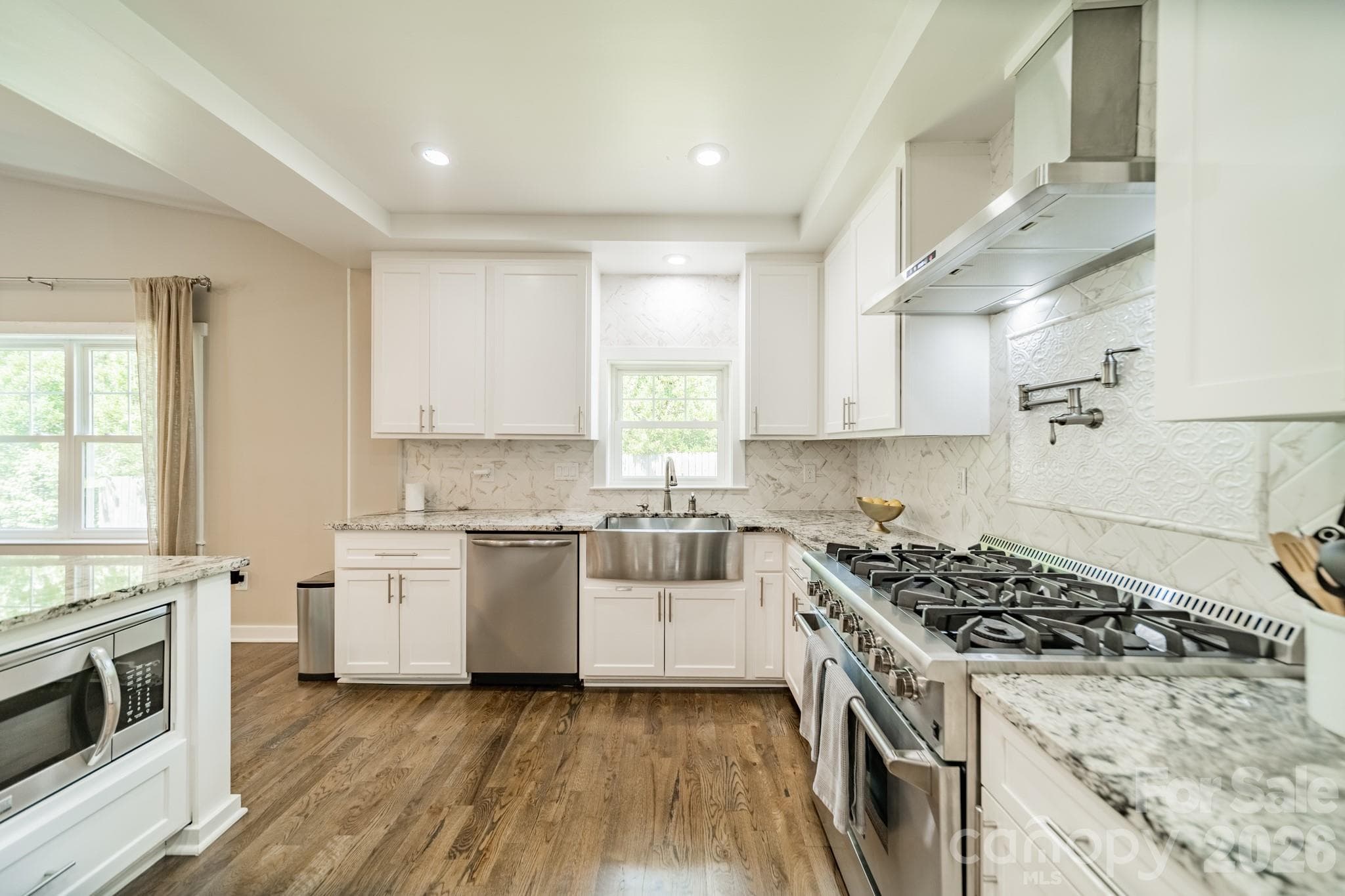 Single Family Residence at 19533 Bustle Road, Cornelius, photo 17 of 44