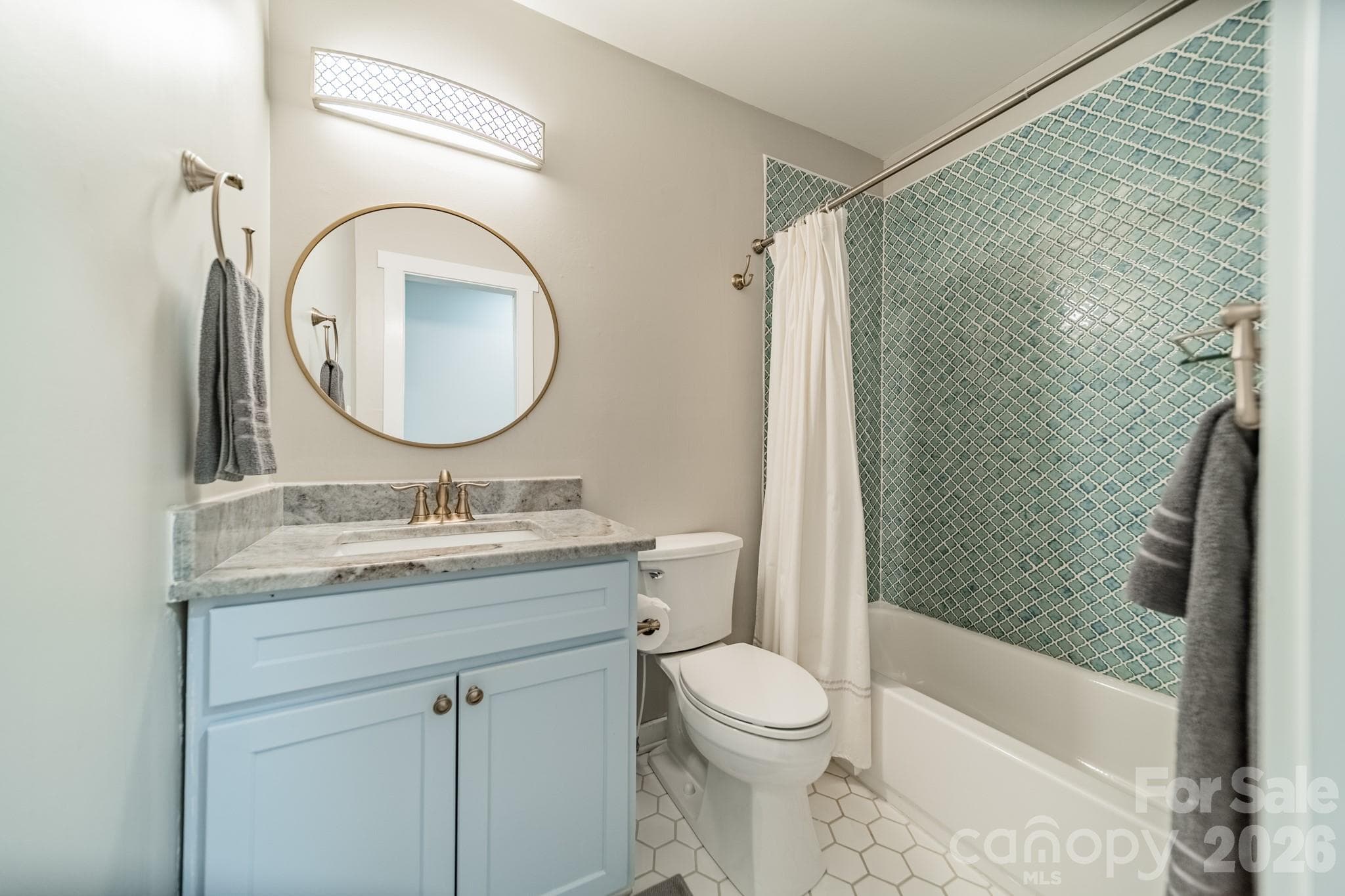 Single Family Residence at 19533 Bustle Road, Cornelius, photo 23 of 44