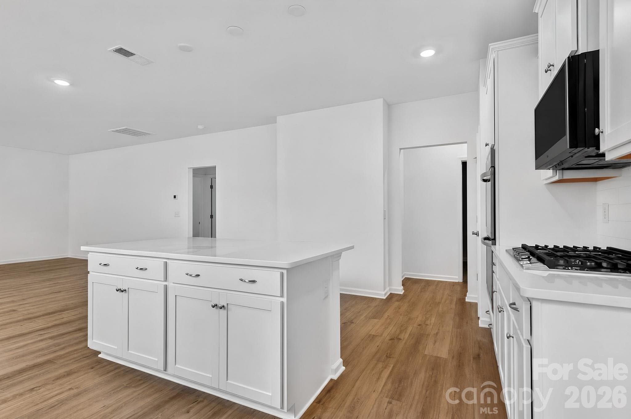 Single Family Residence at Lancaster, photo 11 of 30